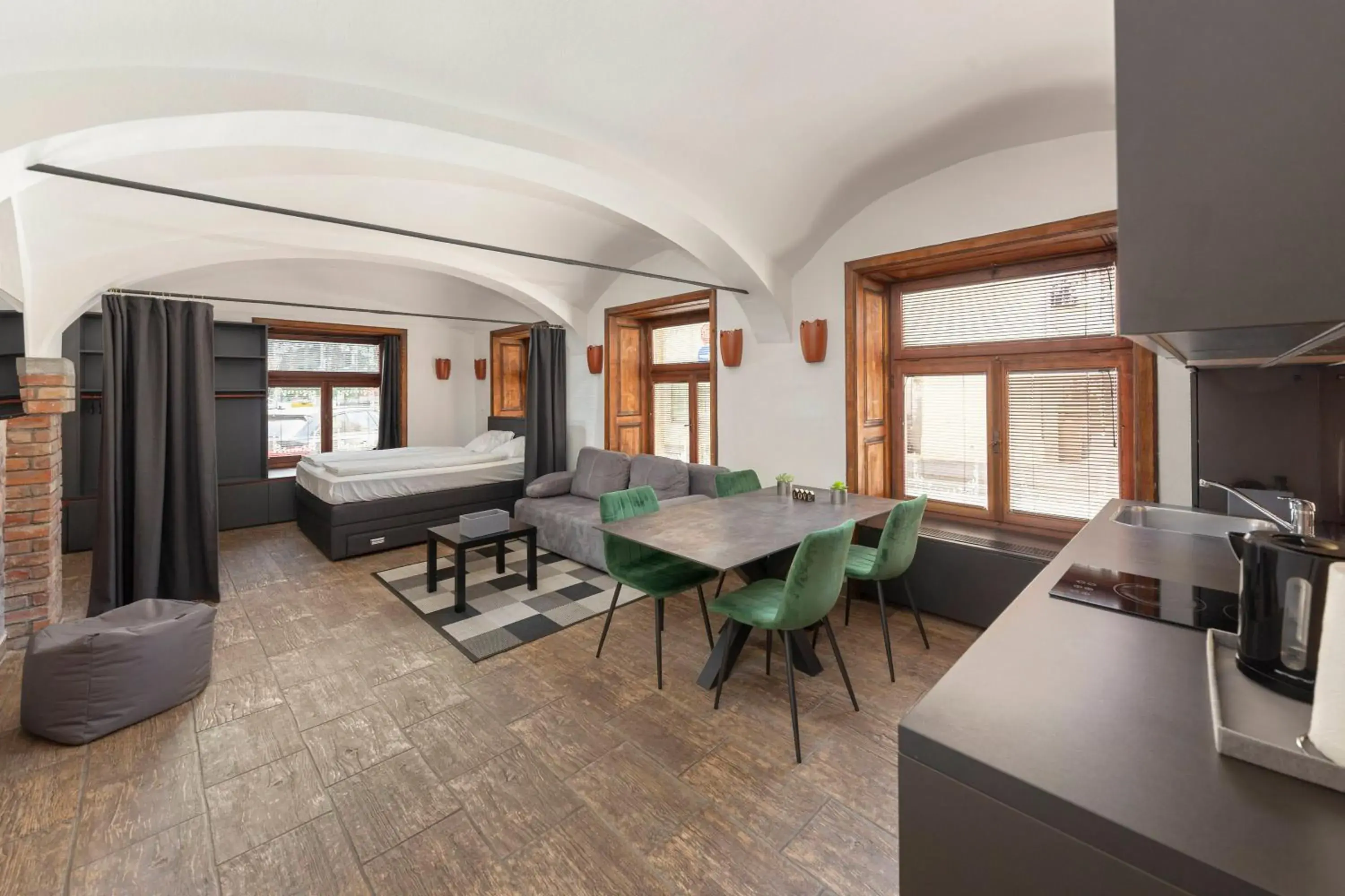 Apartment - single occupancy in Aroma apartments Apartment - single occupancy in Aroma apartments