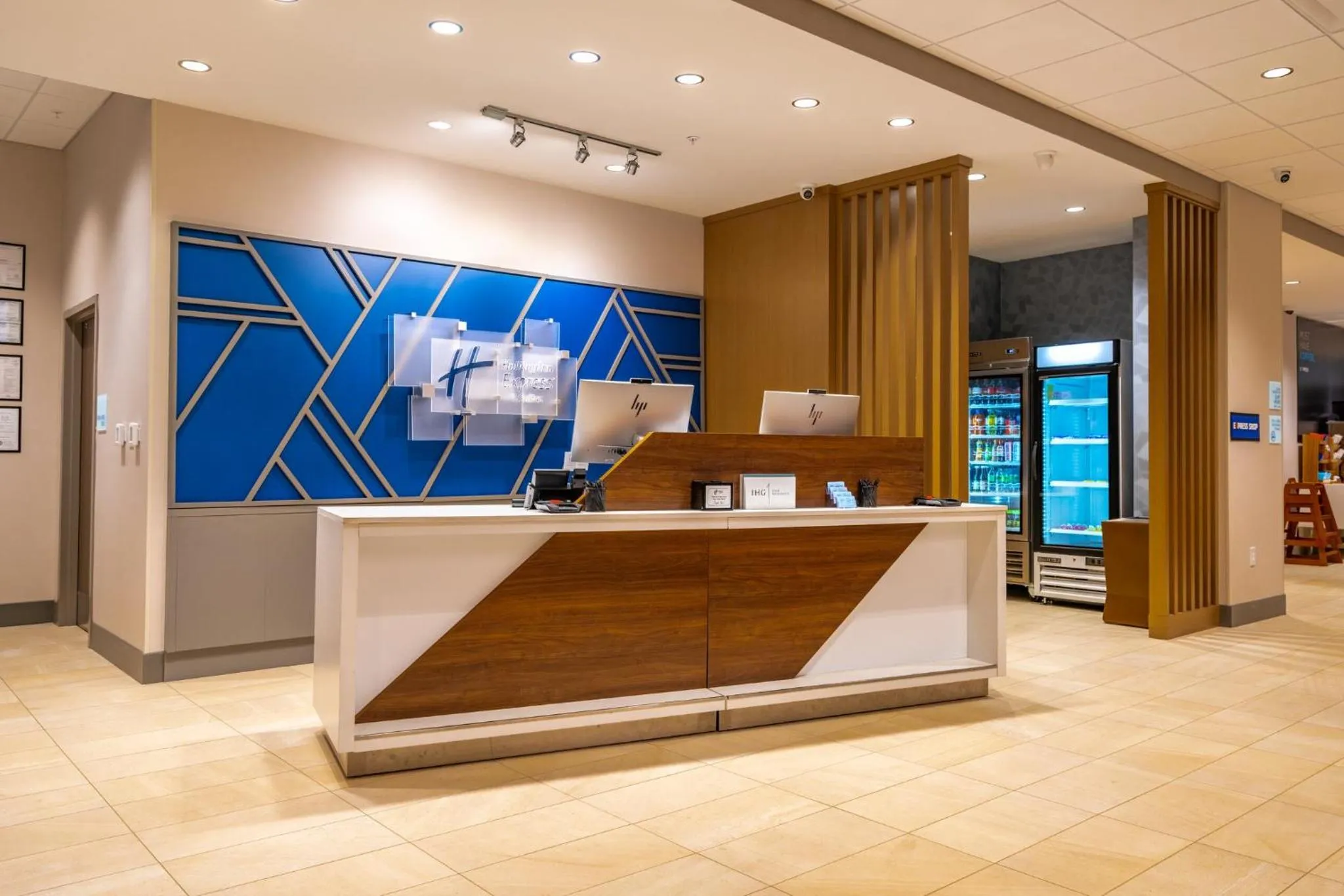 Property building in Holiday Inn Express & Suites Murfreesboro West by IHG