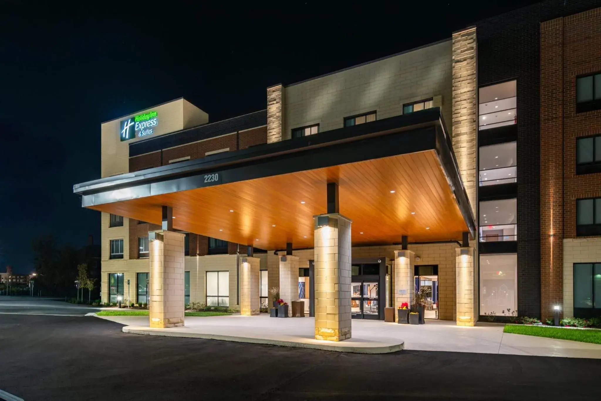 Property building in Holiday Inn Express & Suites Murfreesboro West by IHG Property building in Holiday Inn Express & Suites Murfreesboro West by IHG