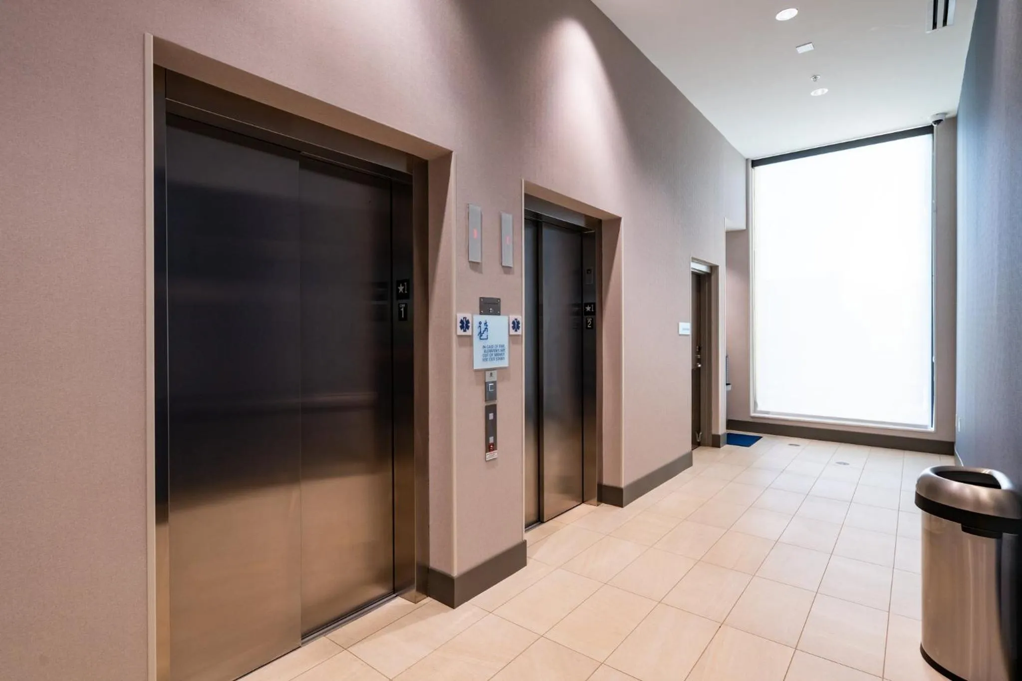 Decorative detail in Holiday Inn Express & Suites Murfreesboro West by IHG