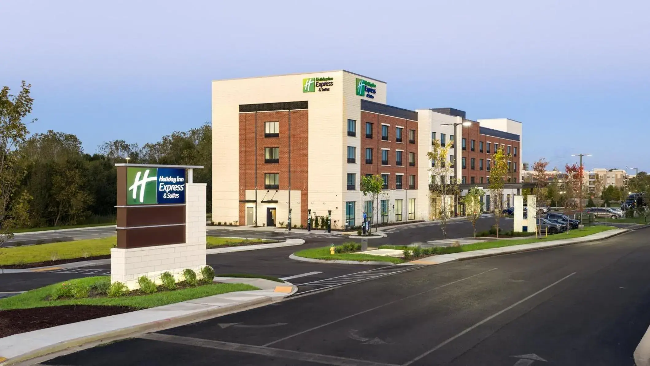Property building in Holiday Inn Express & Suites Murfreesboro West by IHG Property building in Holiday Inn Express & Suites Murfreesboro West by IHG
