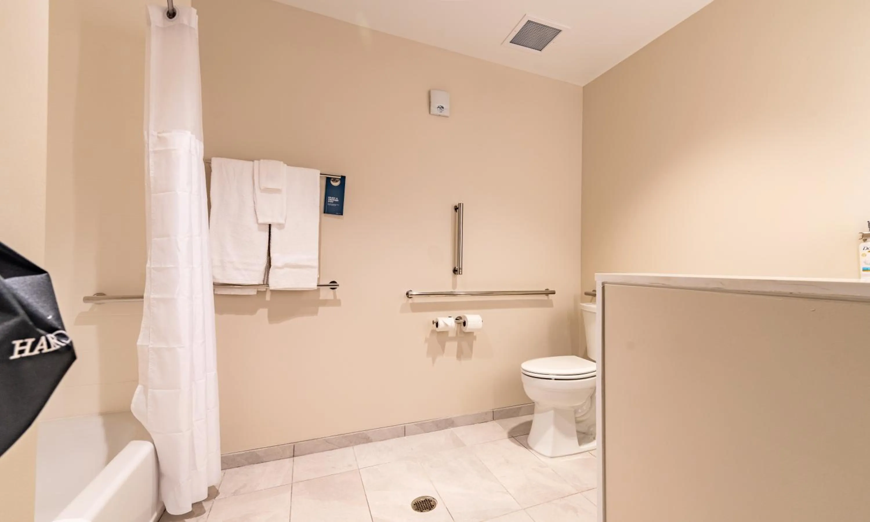 Holiday Inn Express & Suites Murfreesboro West by IHG