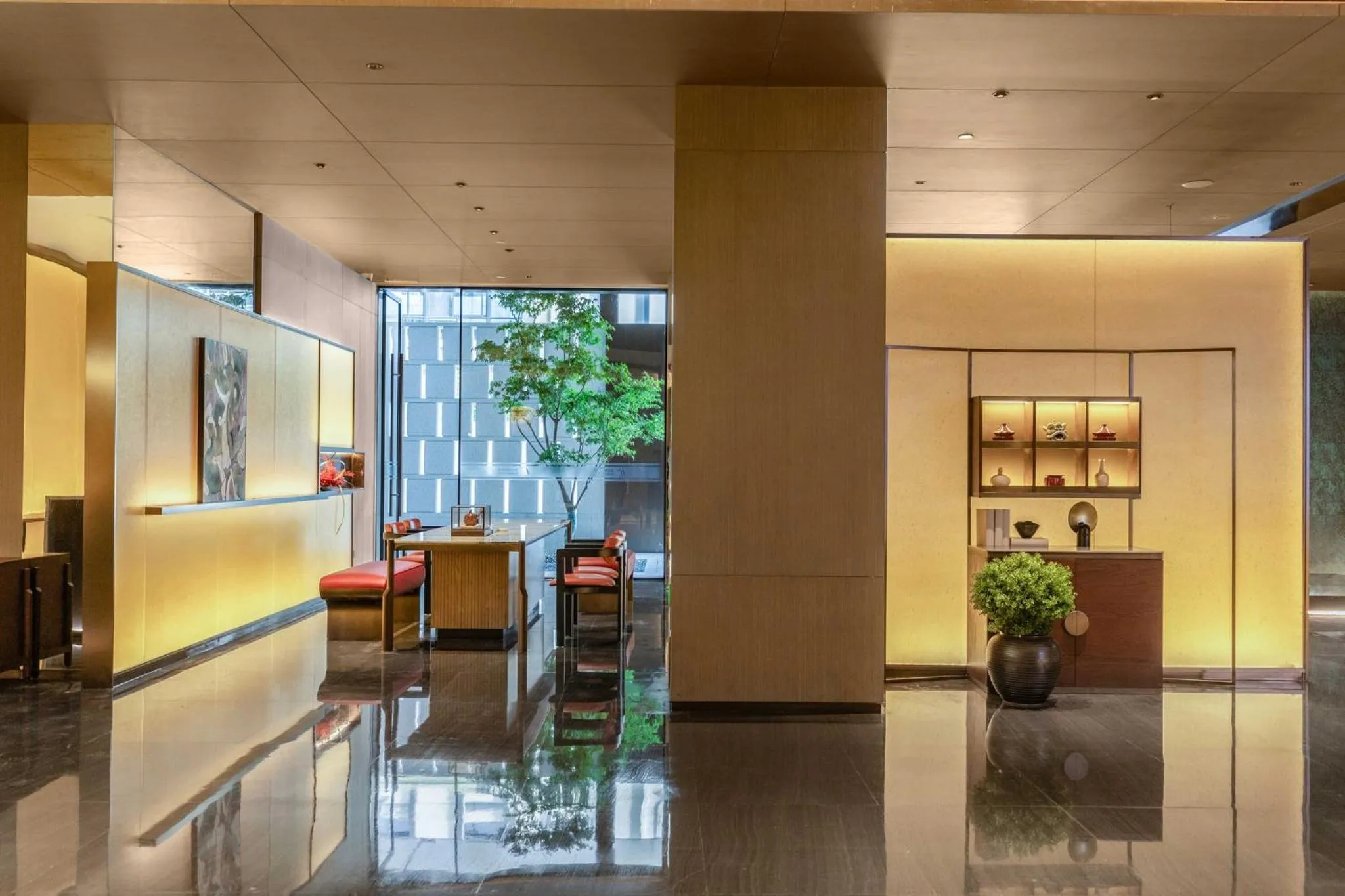 Property building in Holiday Inn Express Hangzhou Jiangnan by IHG