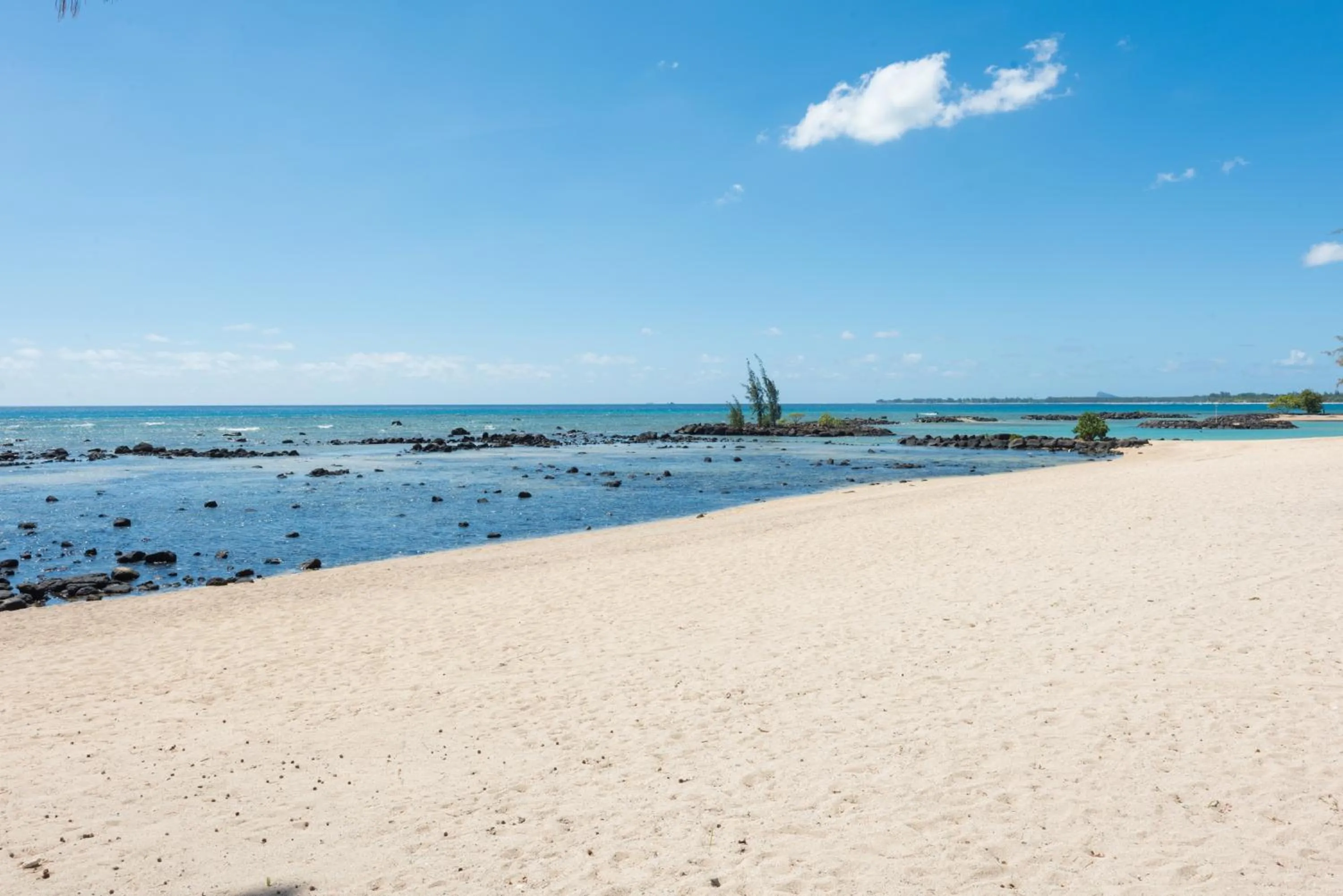 Beach in Voile Bleue Boutique Hotel