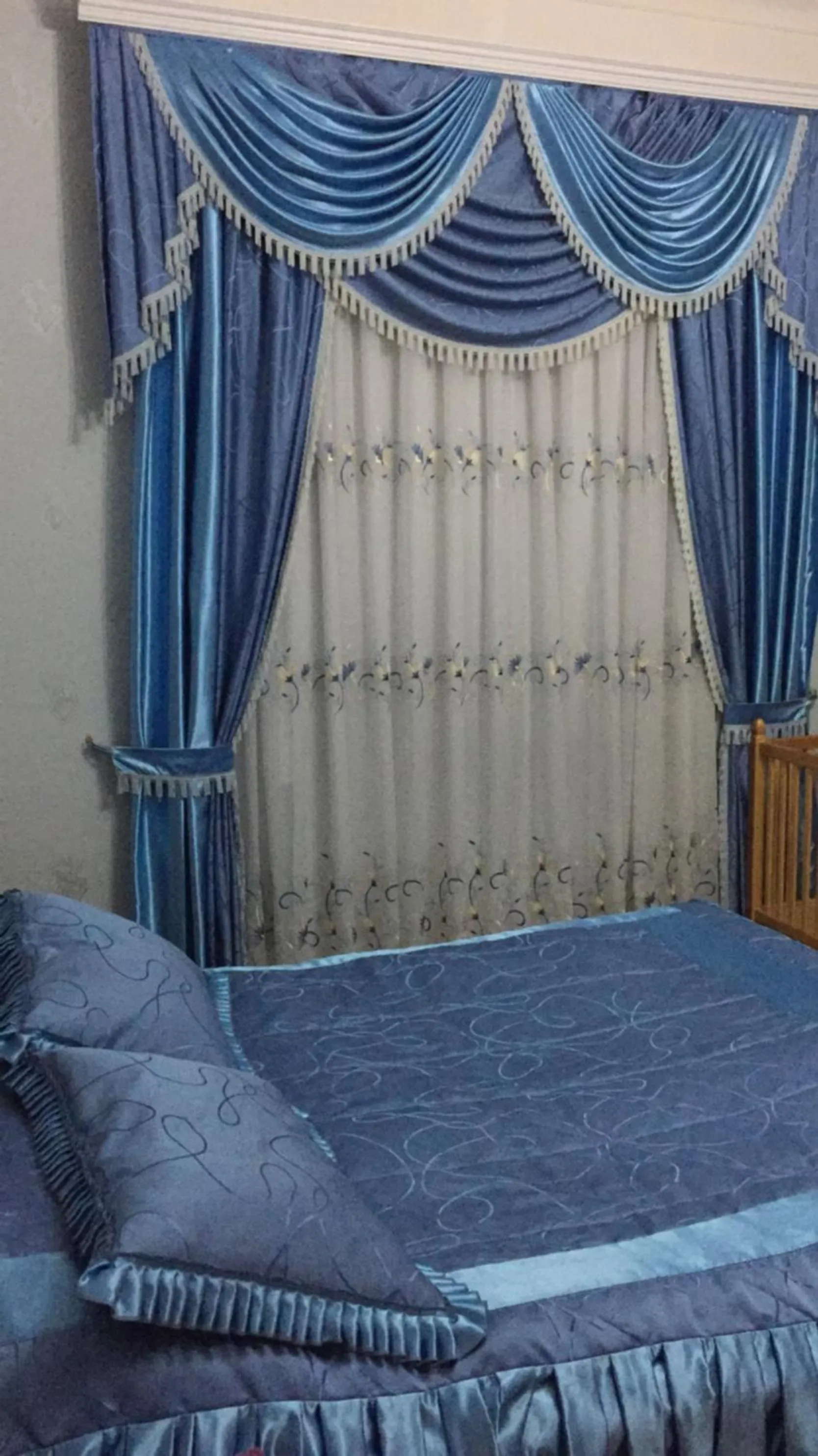 Property building, Bed in Hasanovs Villa