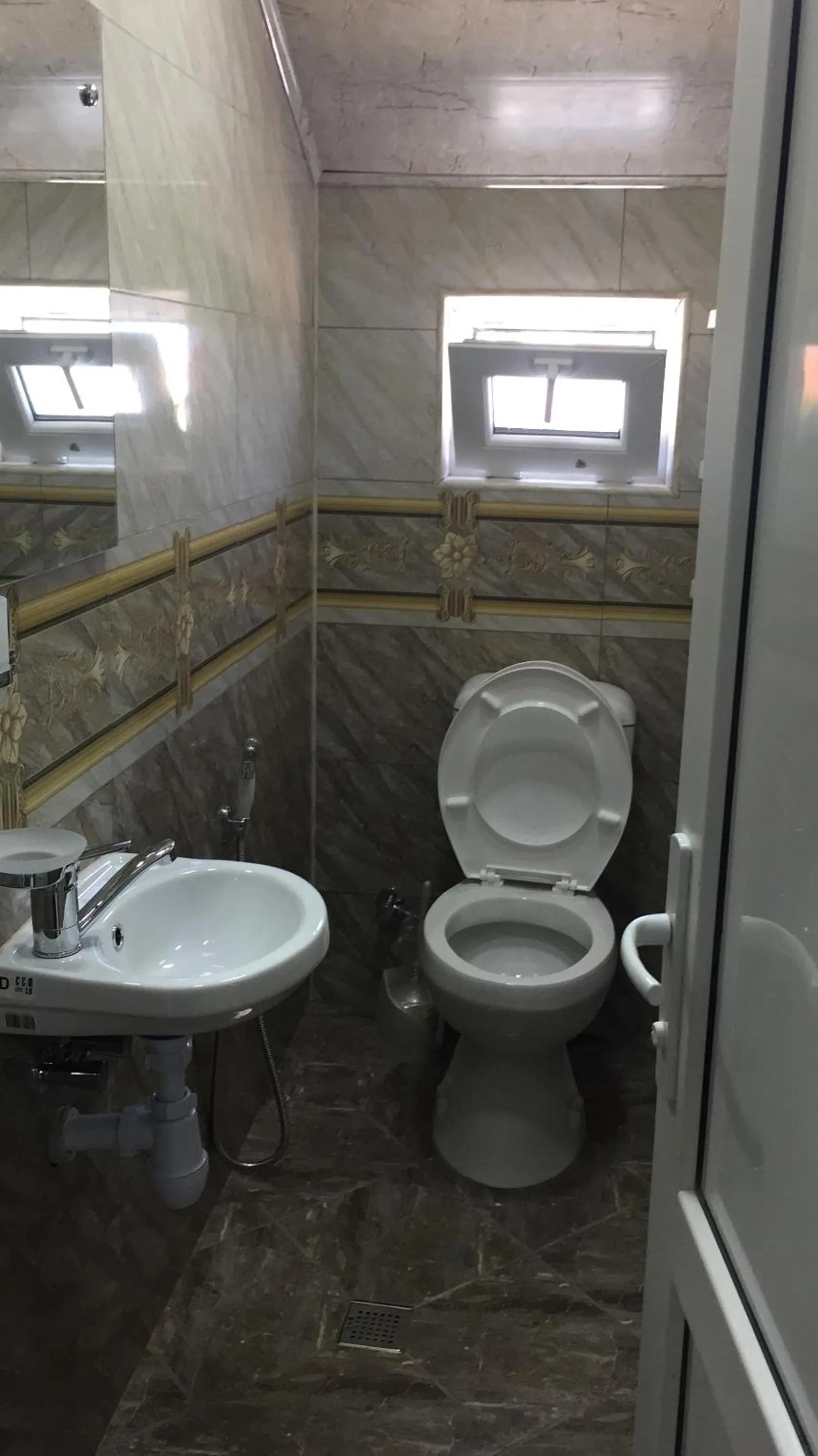 Toilet in Hasanovs Villa