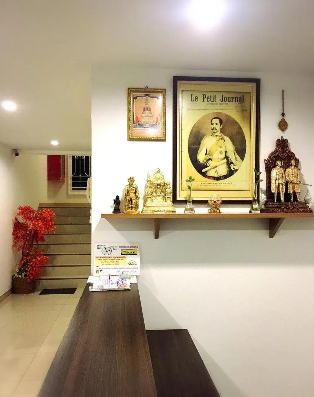 Property building in At Ease Hotel Suvarnabhumi Property building in At Ease Hotel Suvarnabhumi