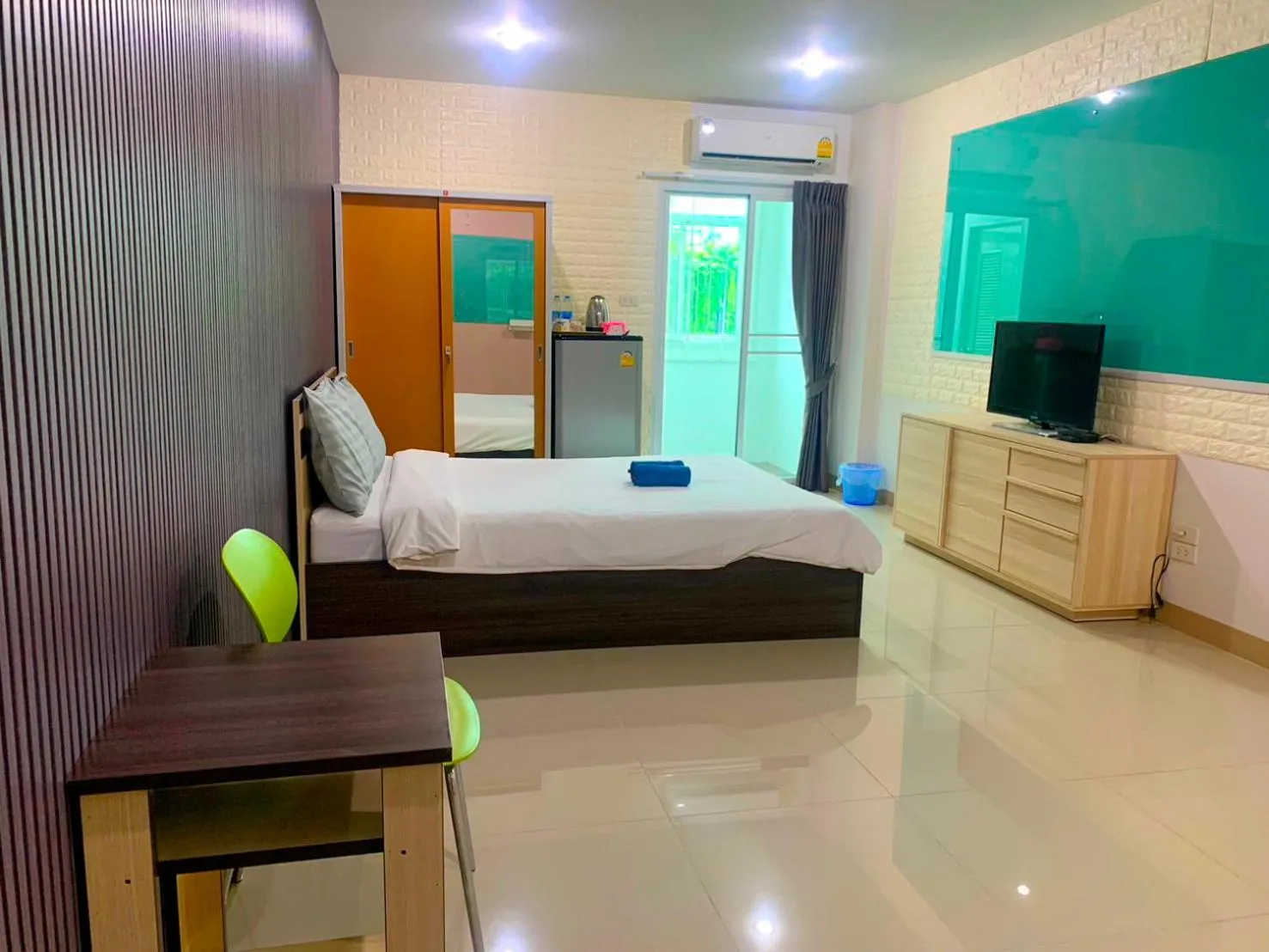 Bed in At Ease Hotel Suvarnabhumi