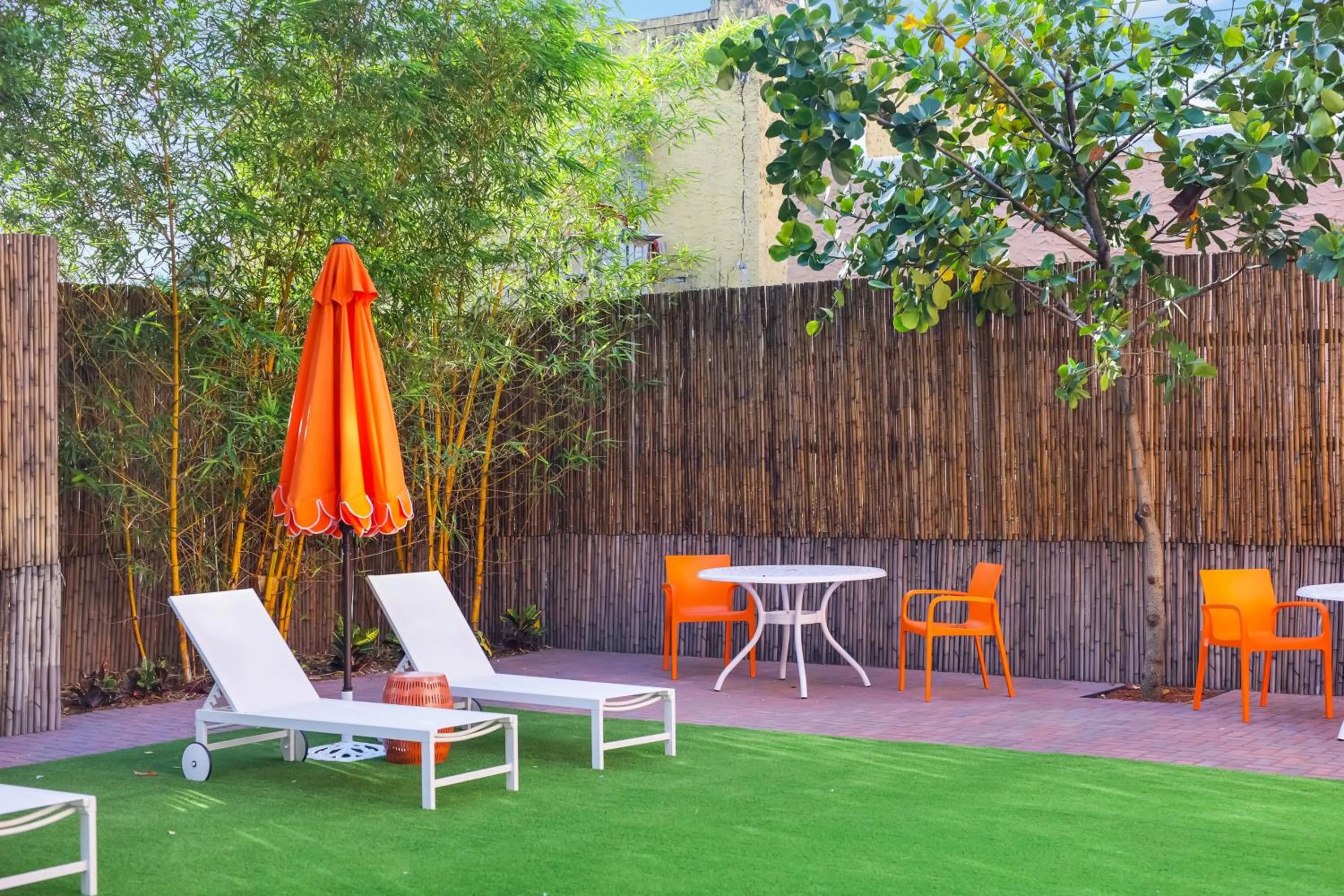 Patio in Tower Hotel Little Havana