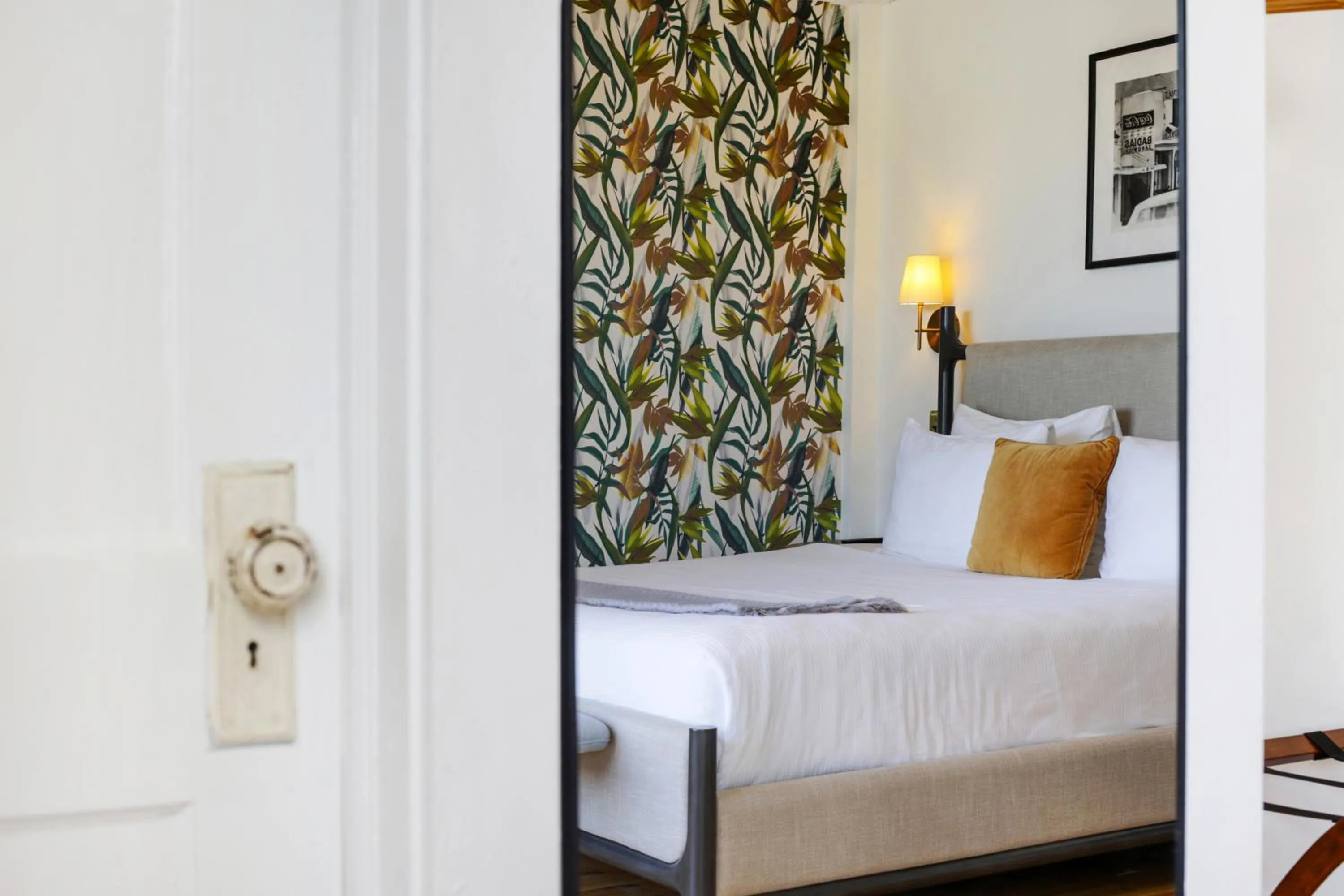 Bed in Tower Hotel Little Havana