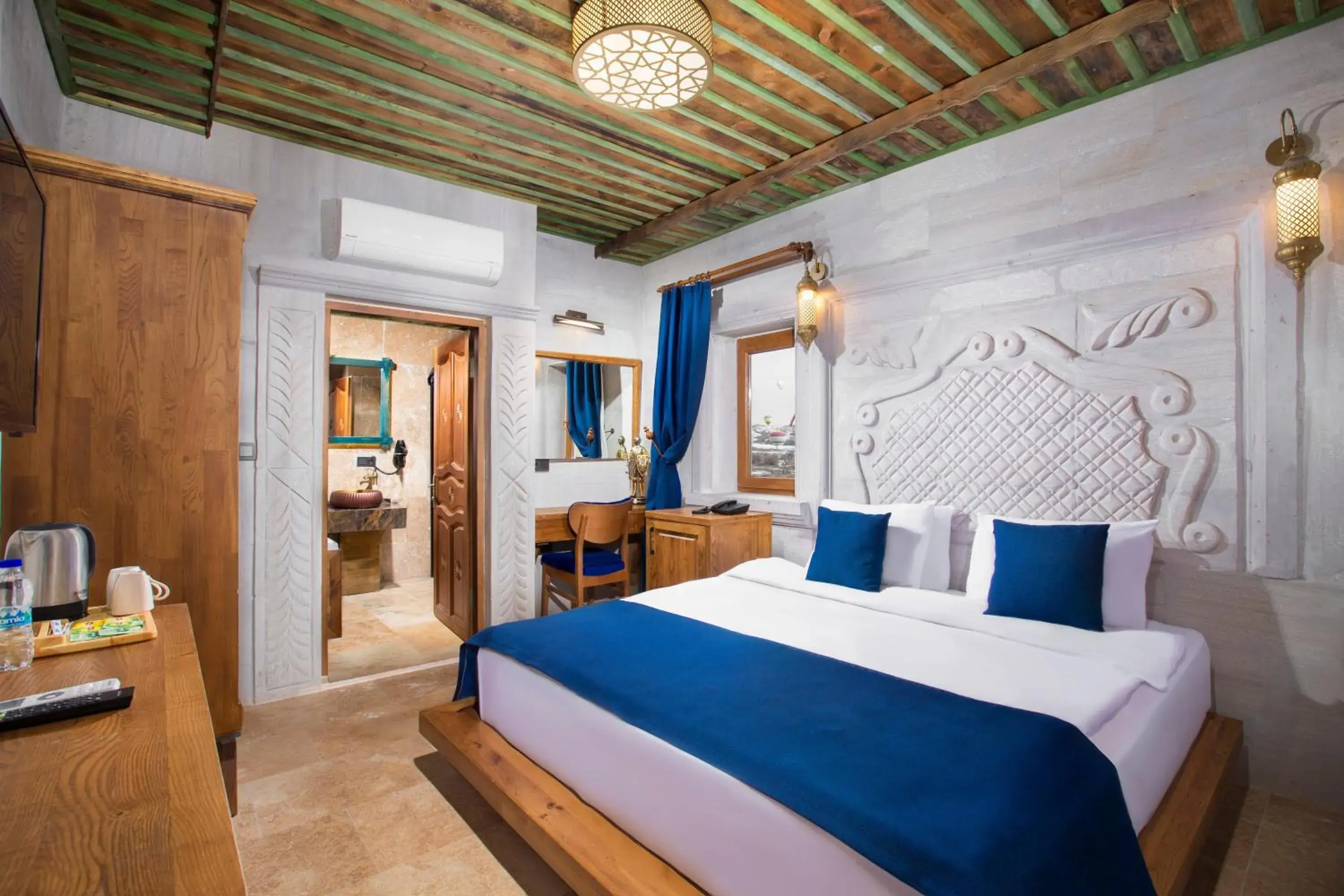 Deluxe Double Room with Bath in Rapsodi Cappadocia Deluxe Double Room with Bath in Rapsodi Cappadocia