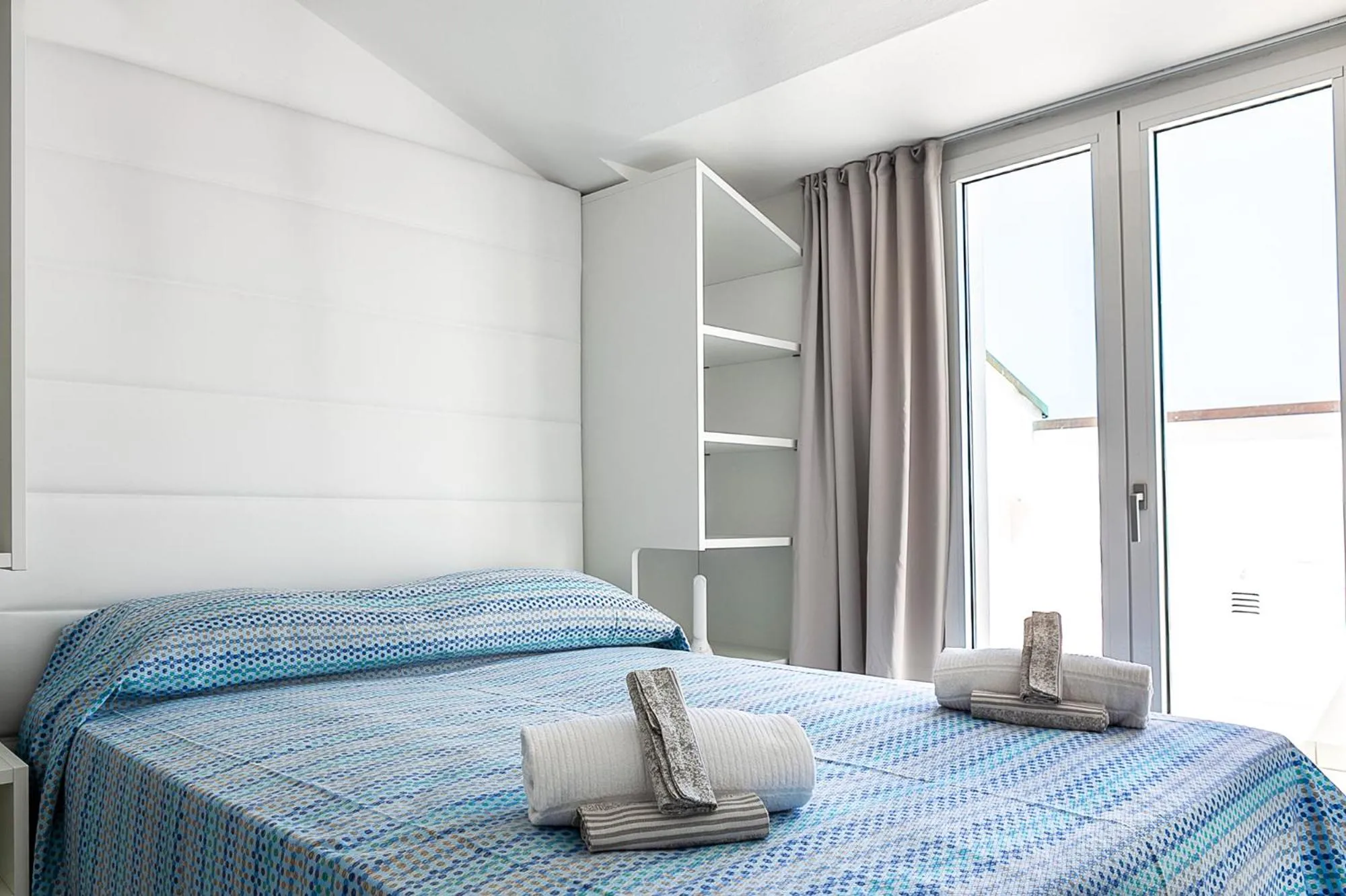 Photo of the whole room, Bed in Hotel Ninfea Cattolica