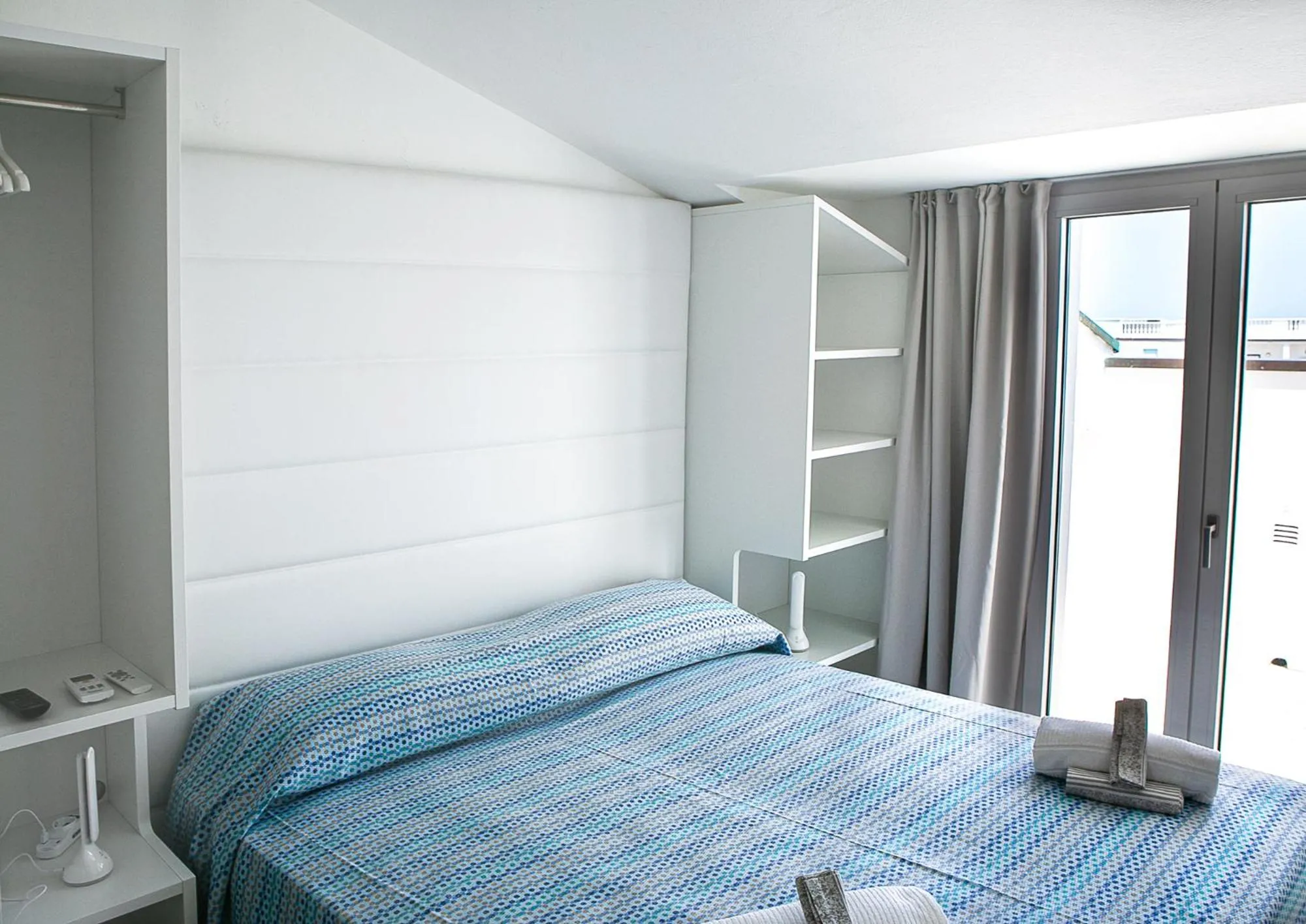Photo of the whole room, Bed in Hotel Ninfea Cattolica