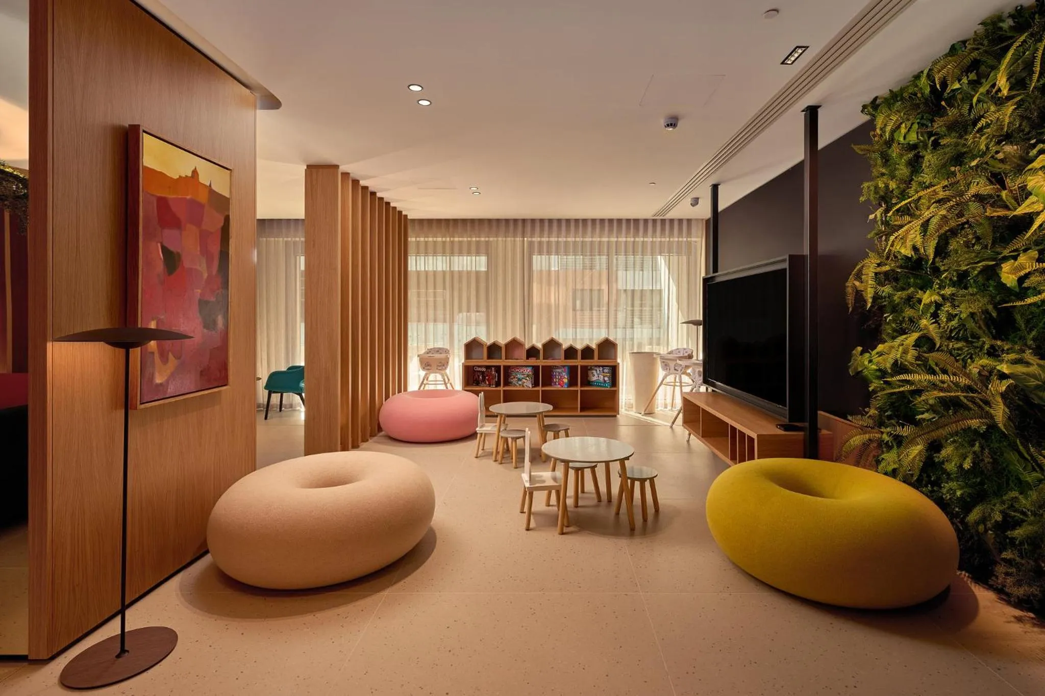 Lobby or reception in voco Malta by IHG