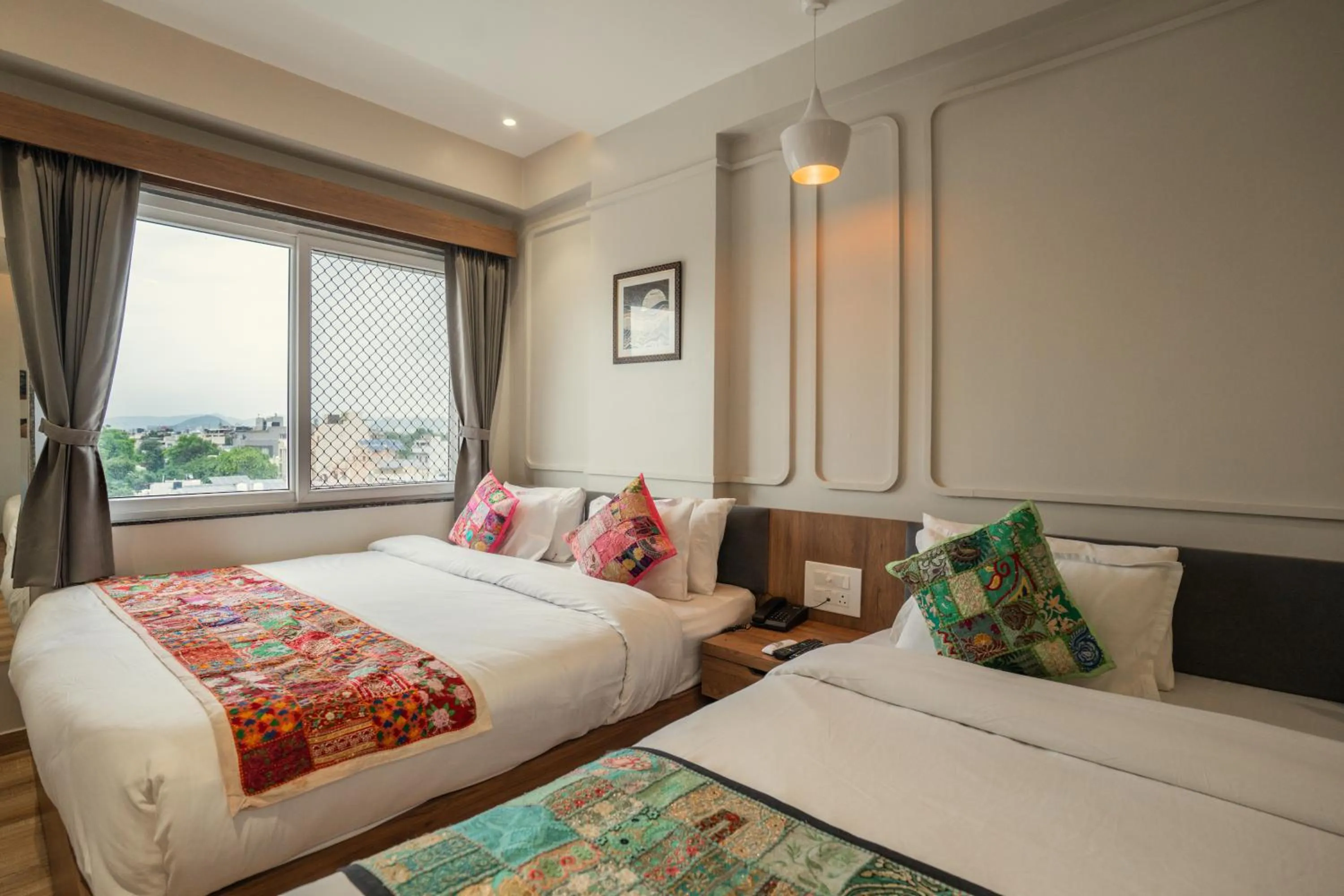 View (from property/room), Bed in Hotel Lake Metro