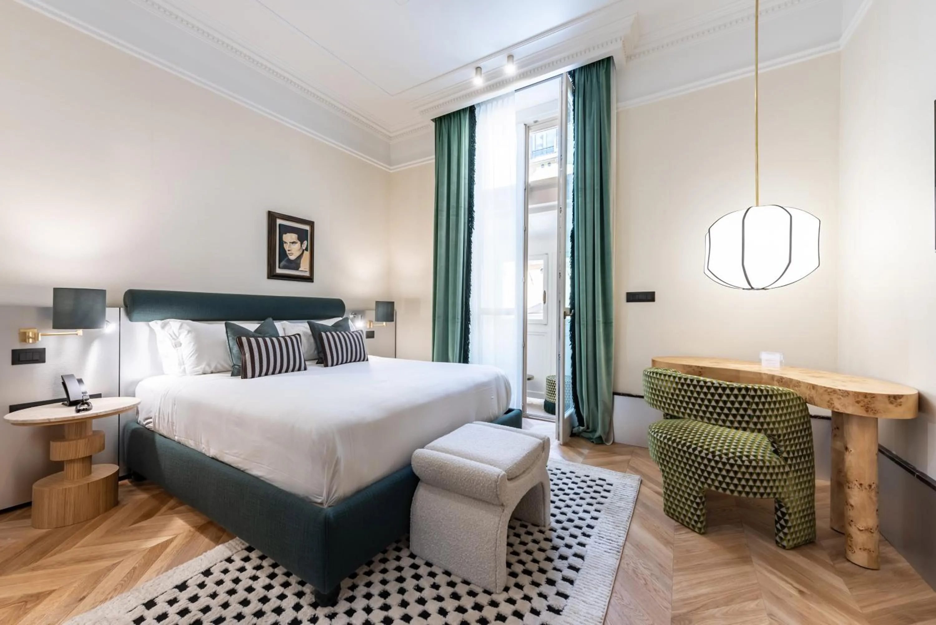 Deluxe Double Room with Balcony in The Couper Umiltà