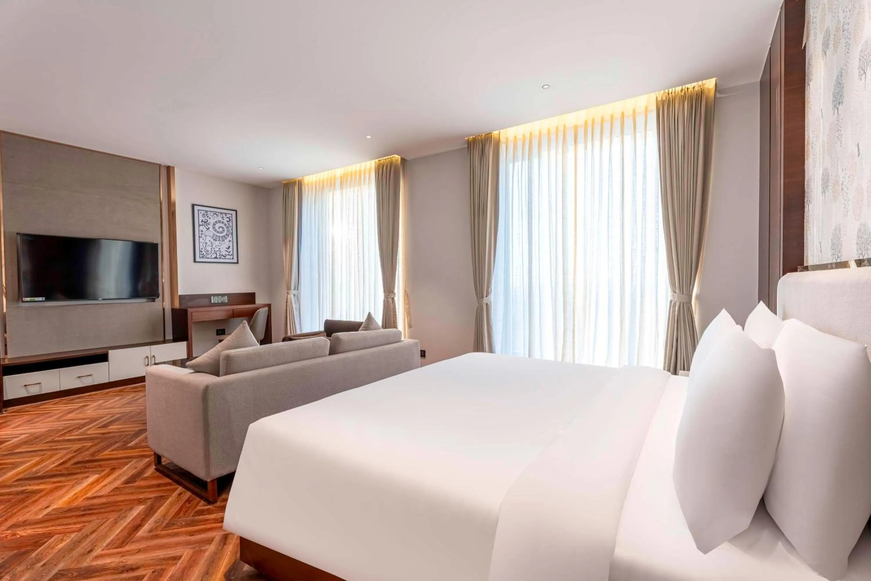 Photo of the whole room, Bed in Grand Mirage Dhanbad, a member of Radisson Individuals