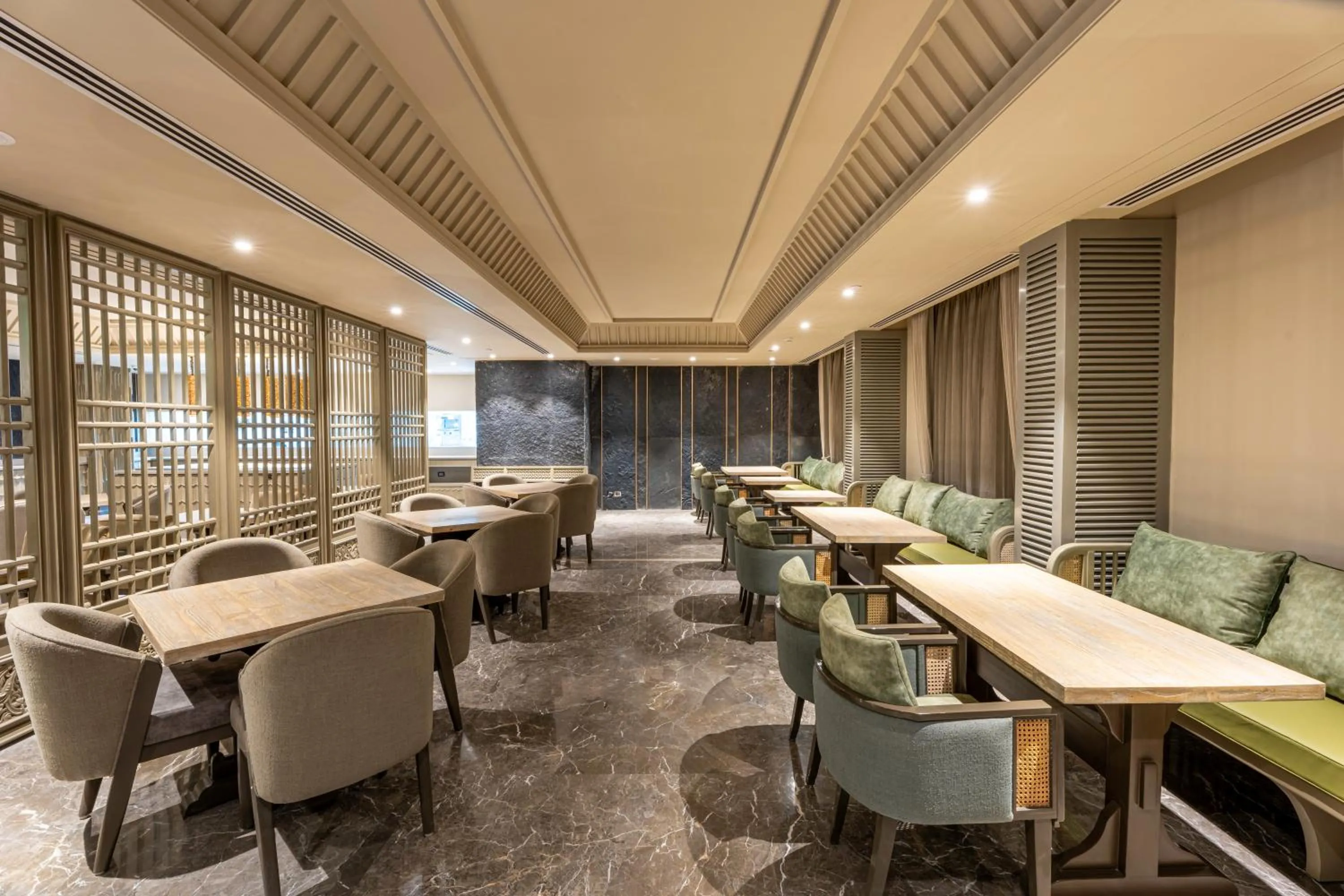 Restaurant/places to eat in Grand Mirage Dhanbad, a member of Radisson Individuals