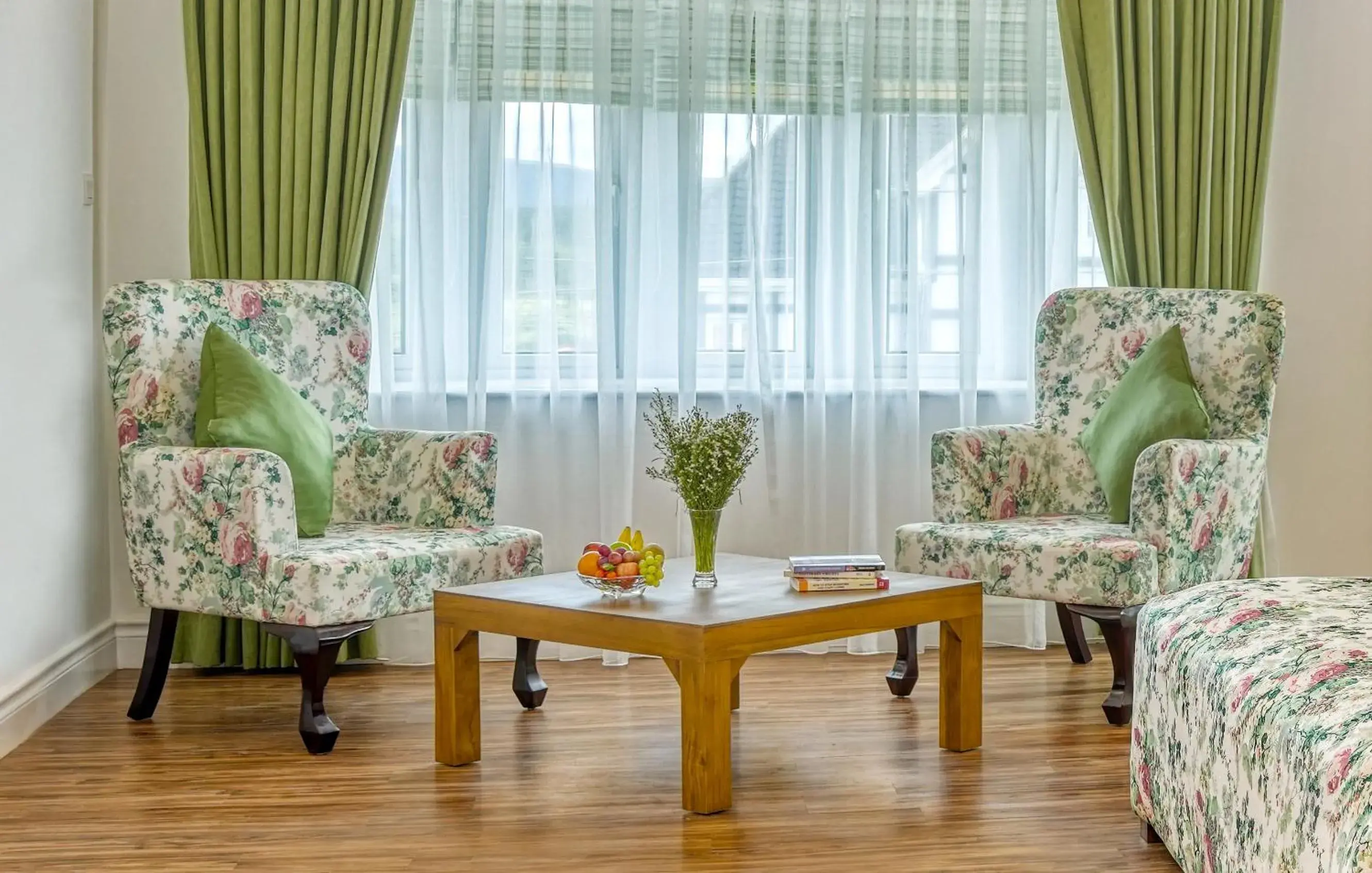 Junior Suite - single occupancy in Winchester Little England Junior Suite - single occupancy in Winchester Little England