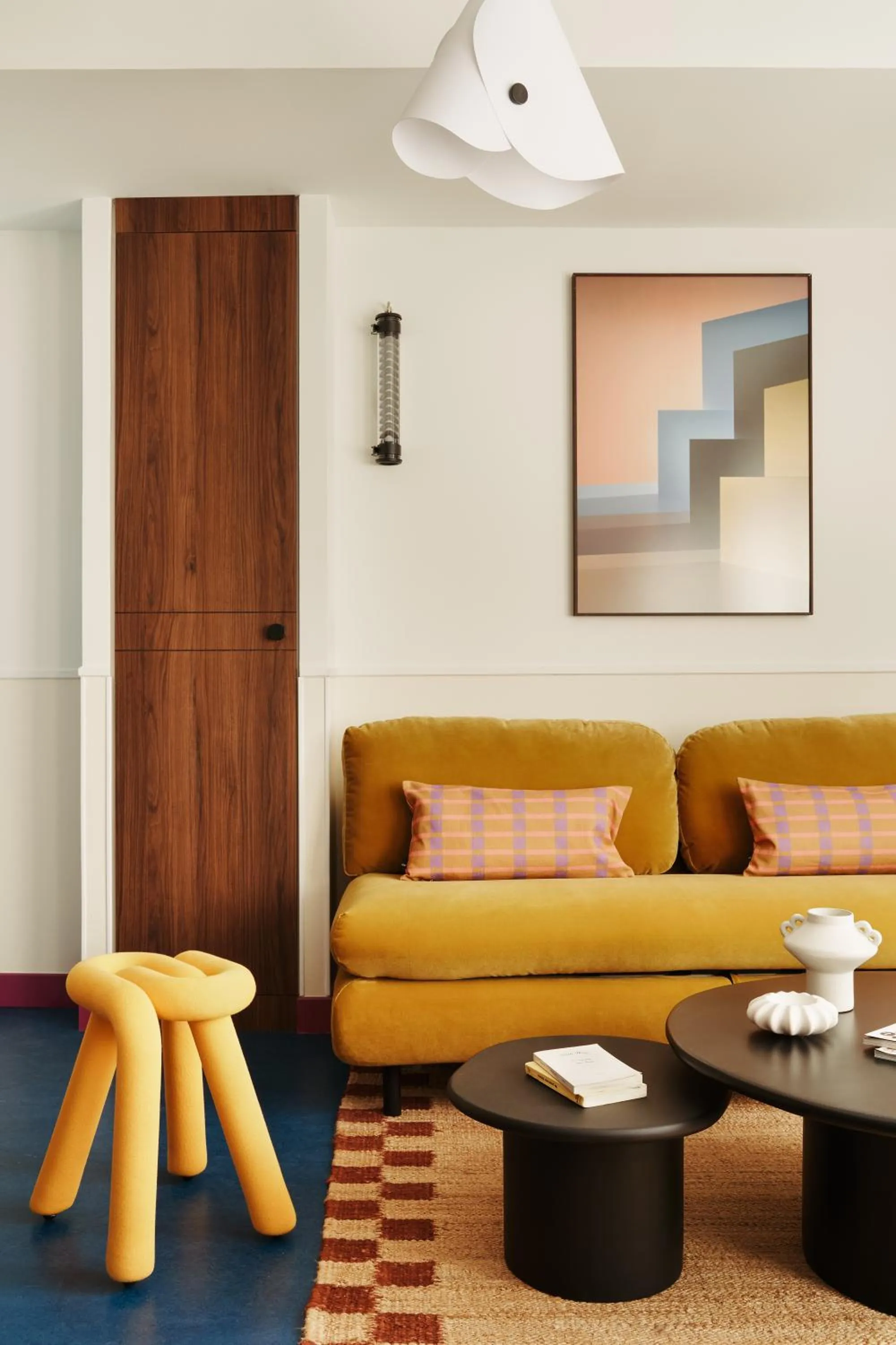 Living room in Edgar Suites Montrouge