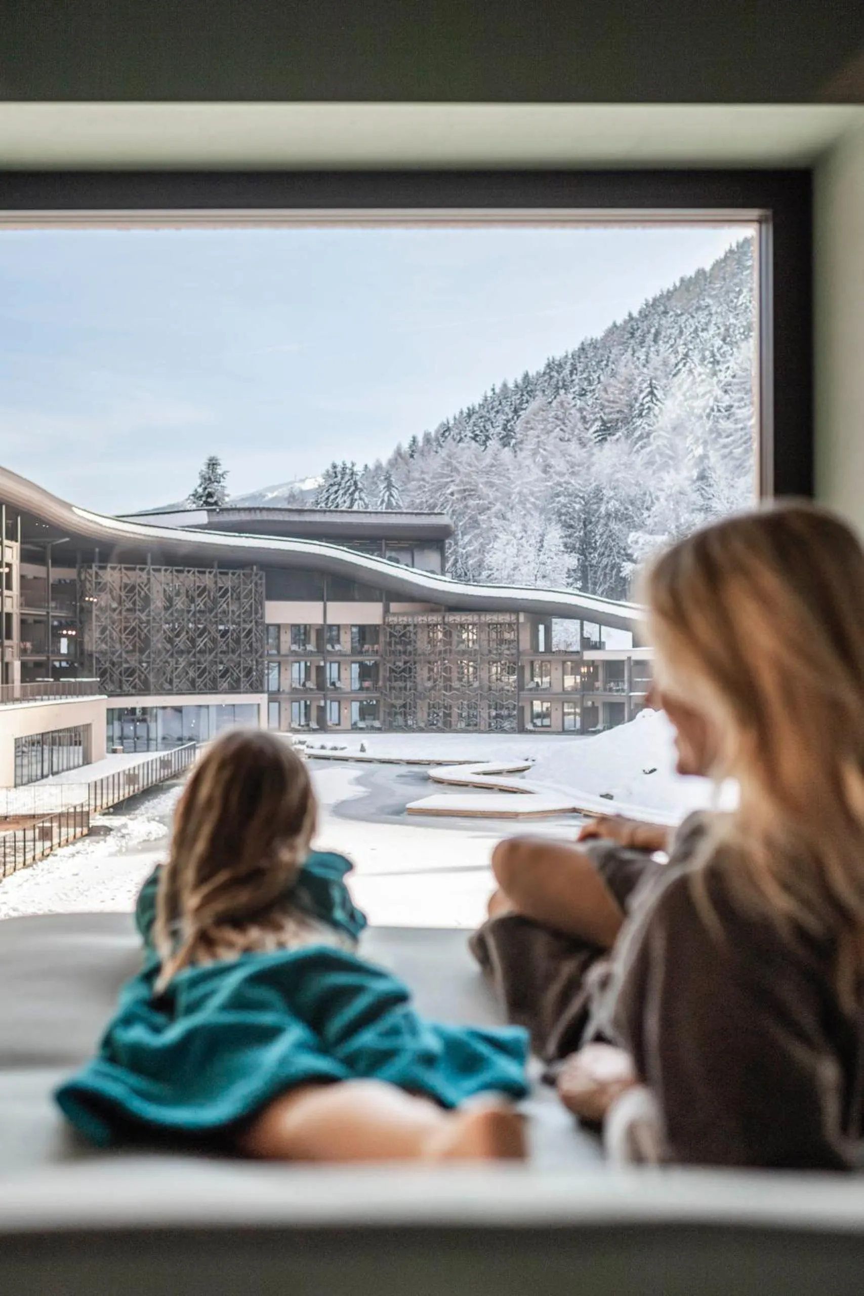 Winter in Falkensteiner Family Resort Lido l 4 Star Superior