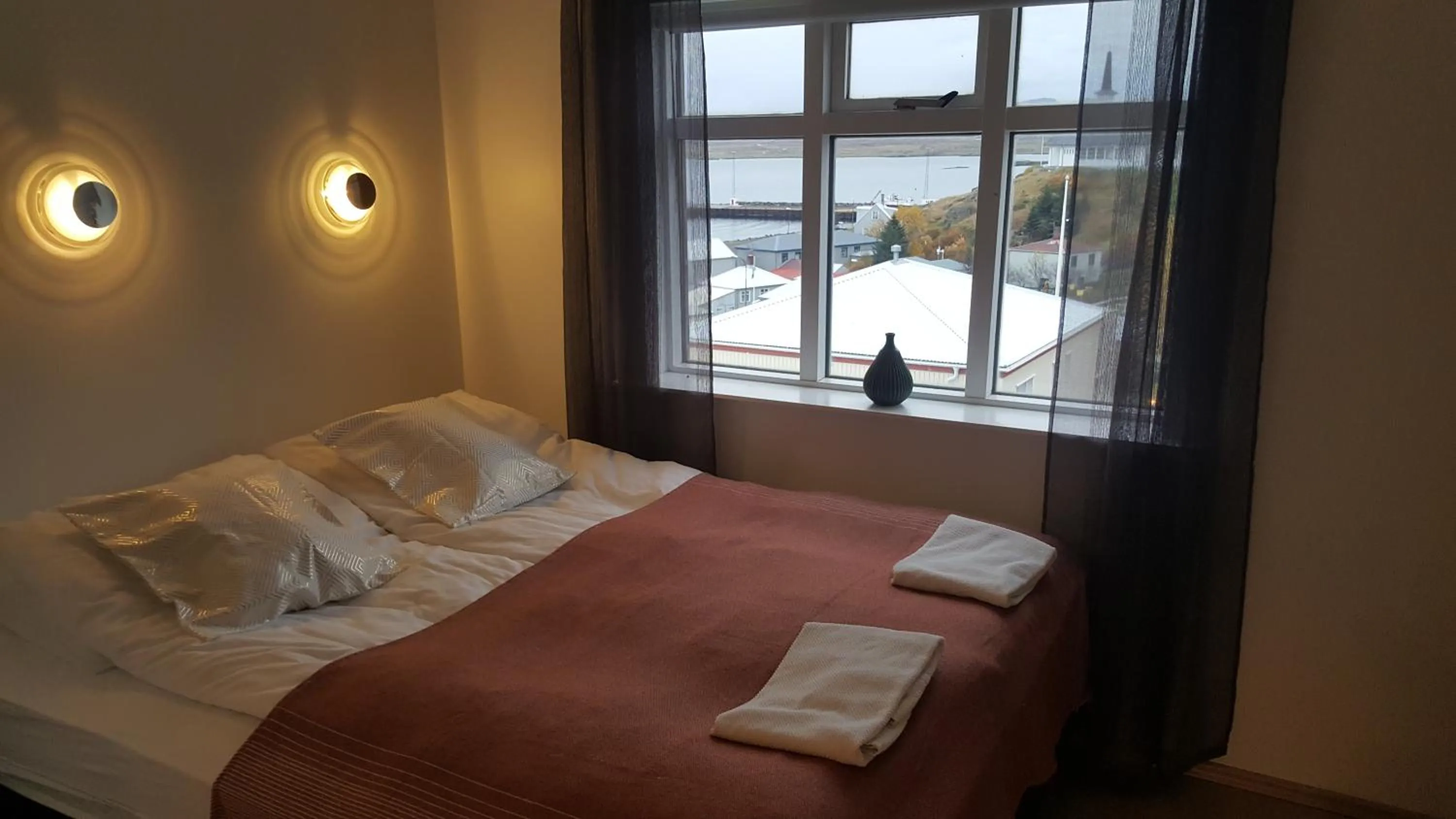 Spring, Bed in Finna Hótel