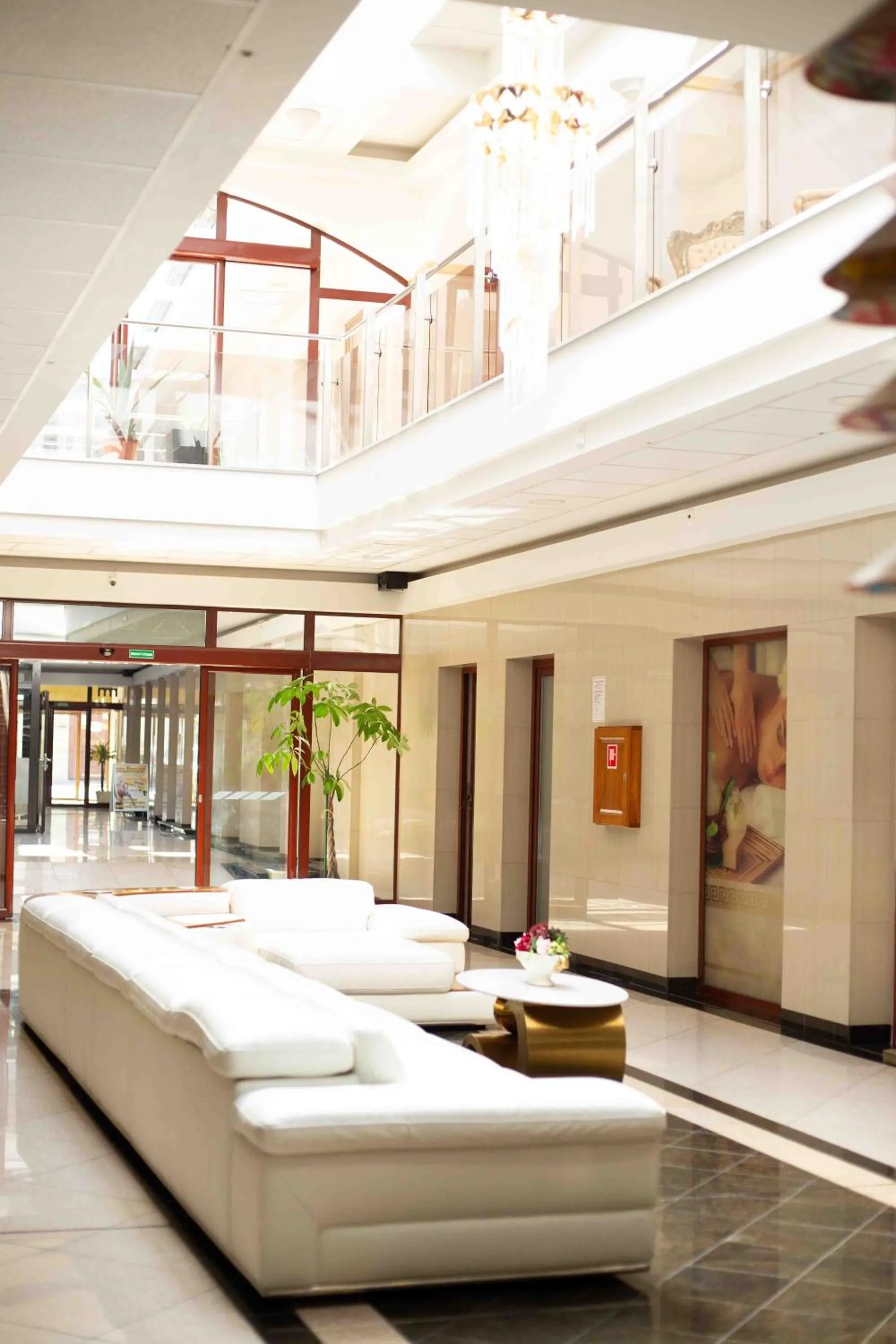 Lobby or reception, Bed in Hotel MAXPLAZA