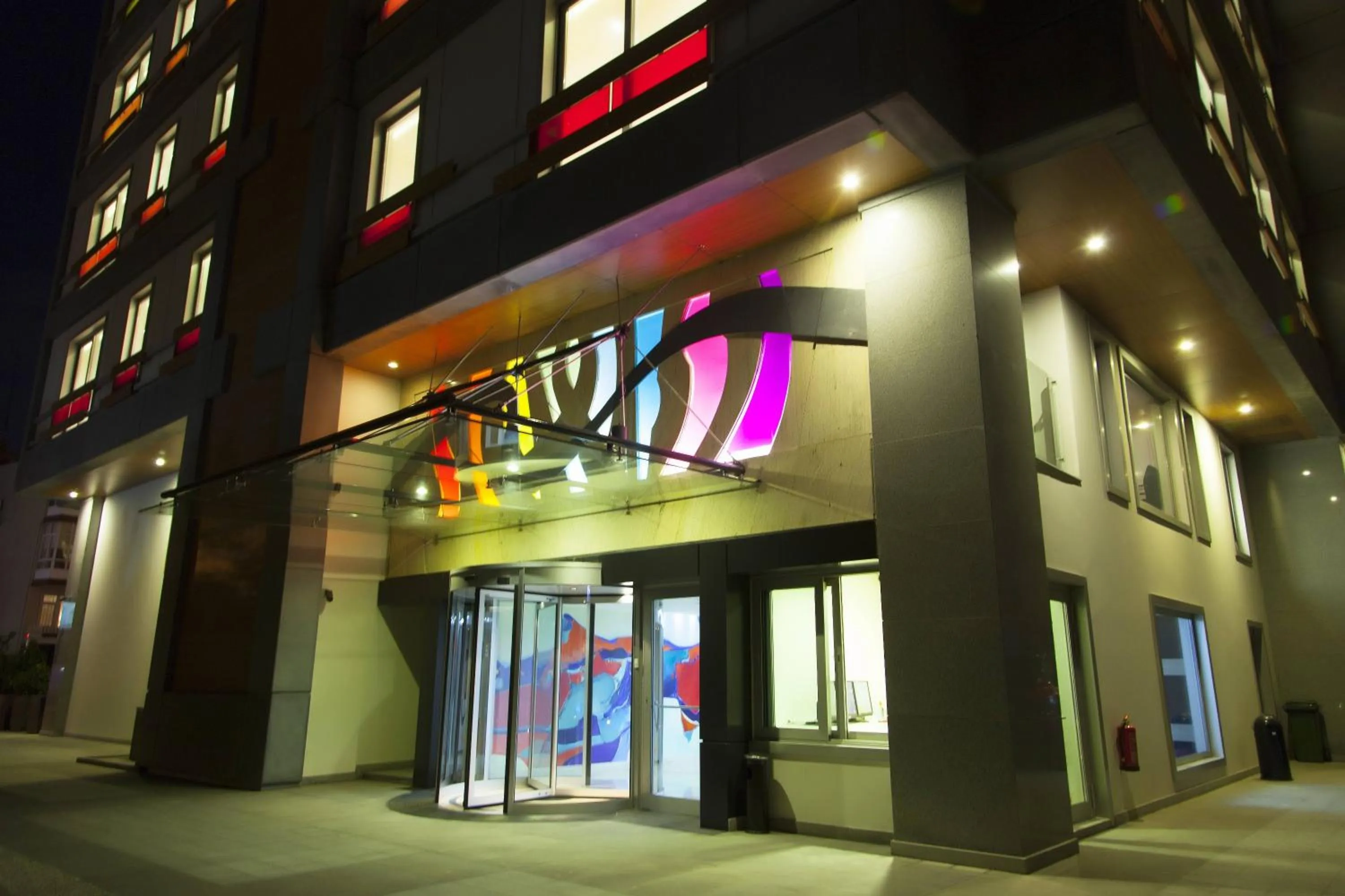 Facade/entrance in The Leos Residence