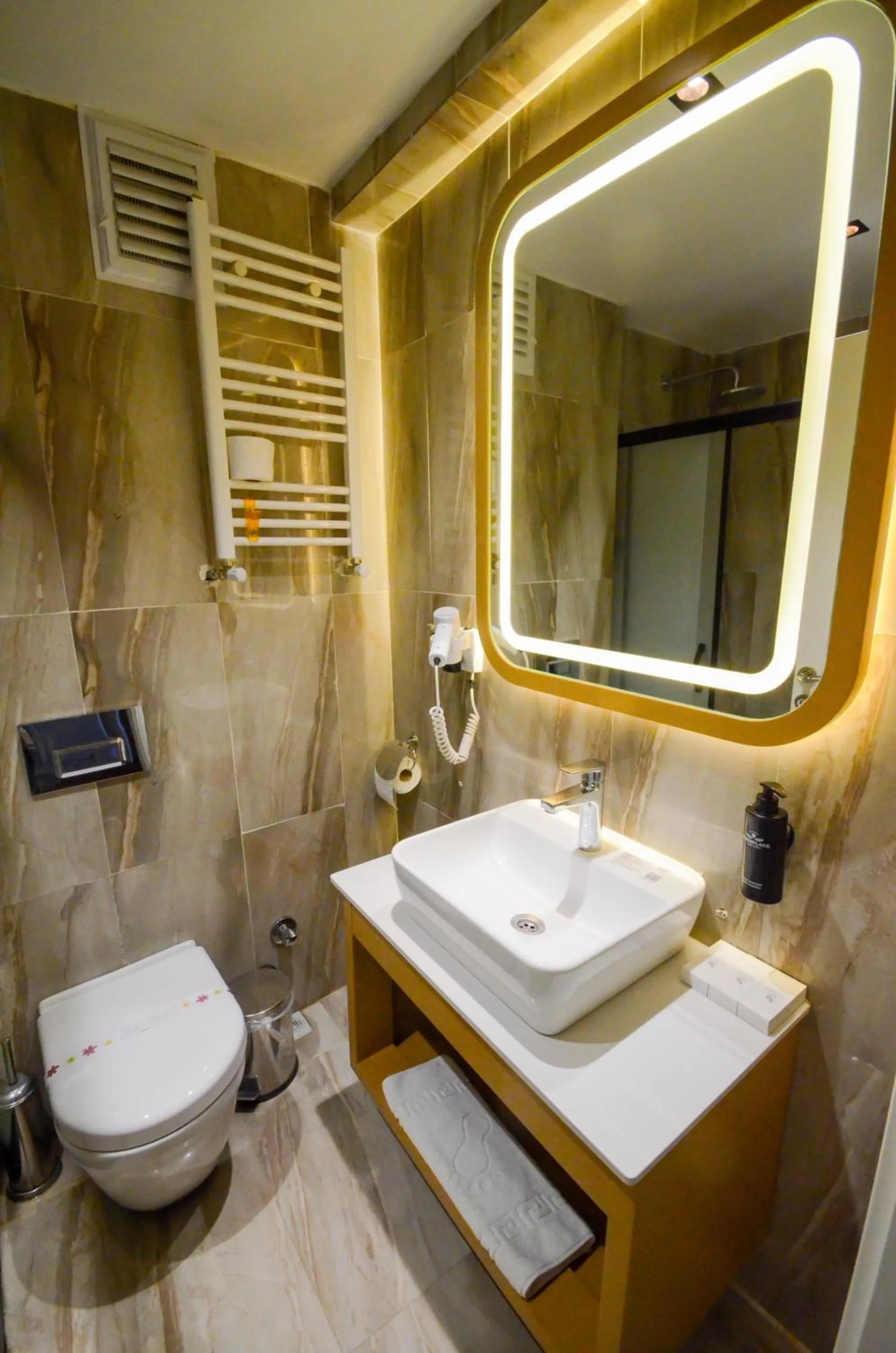 Snowflake Dag Hotel & SPA