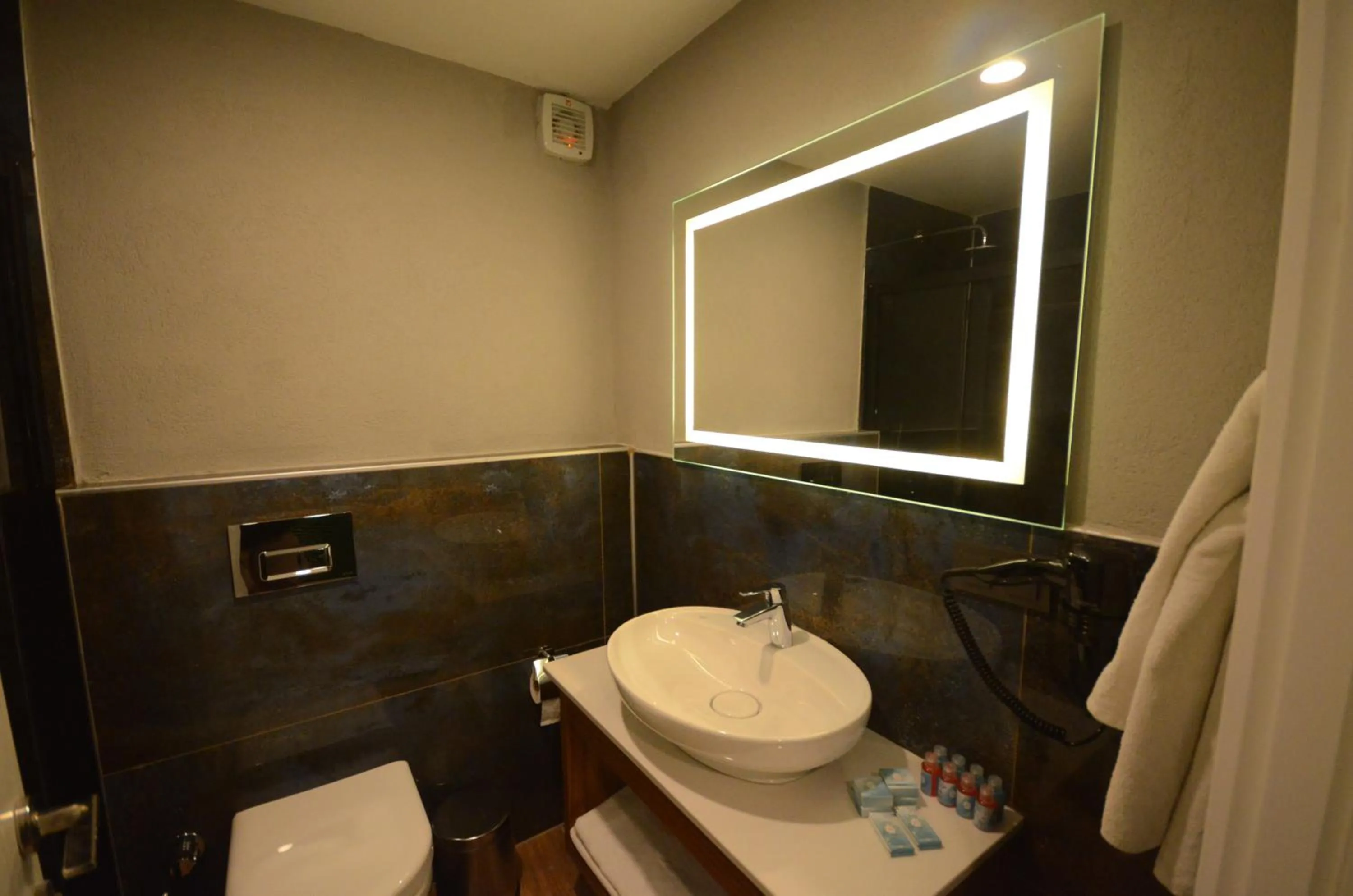 Snowflake Dag Hotel & SPA