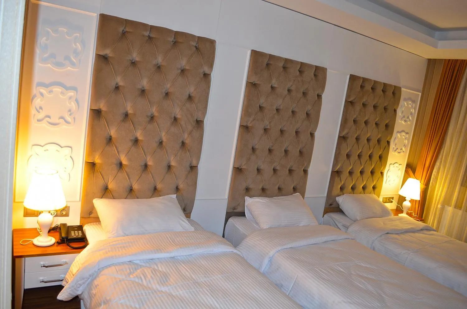 Bedroom, Bed in Snowflake Dag Hotel & SPA