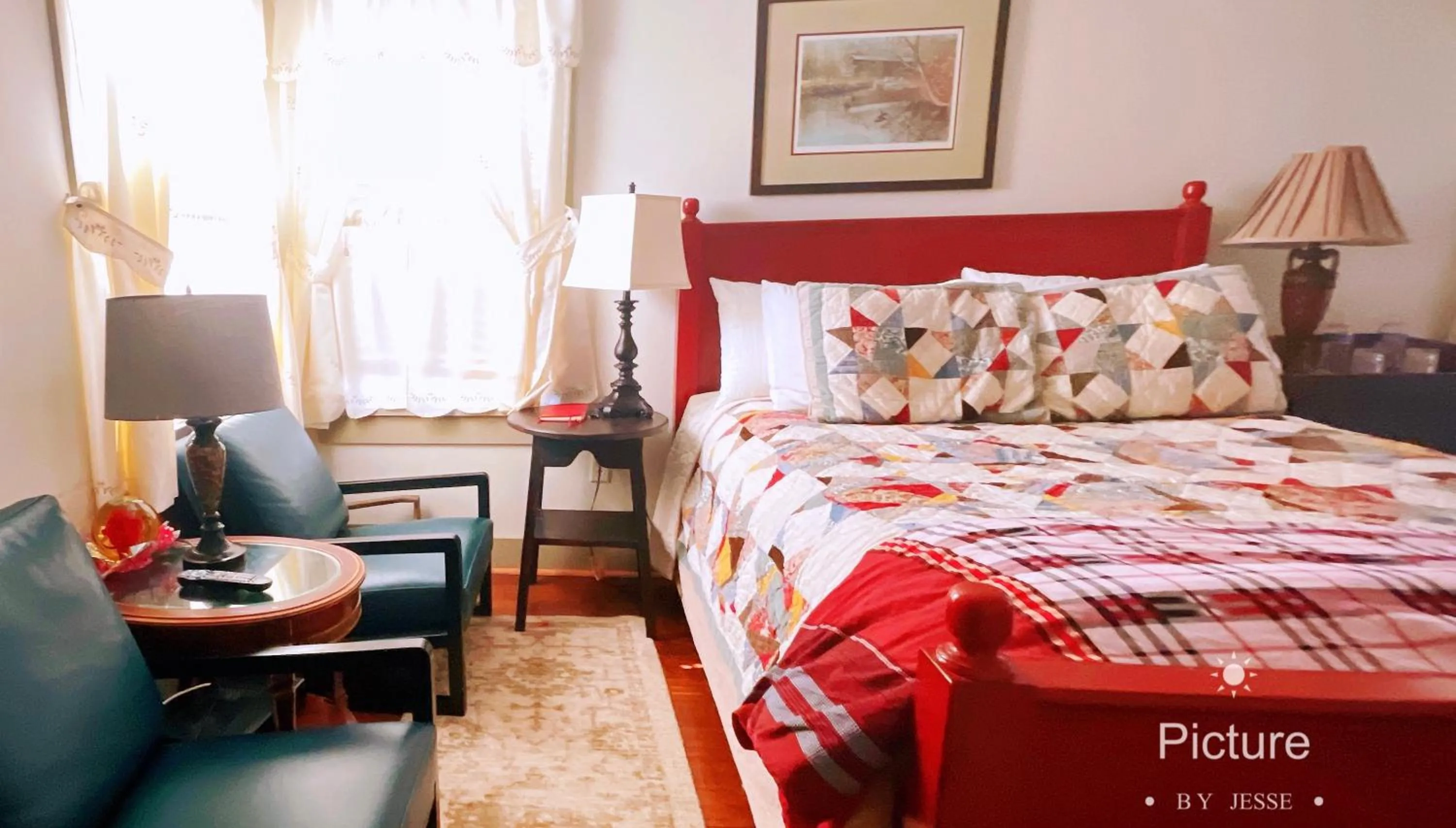 Bed in Wayside Inn Bed and Breakfast