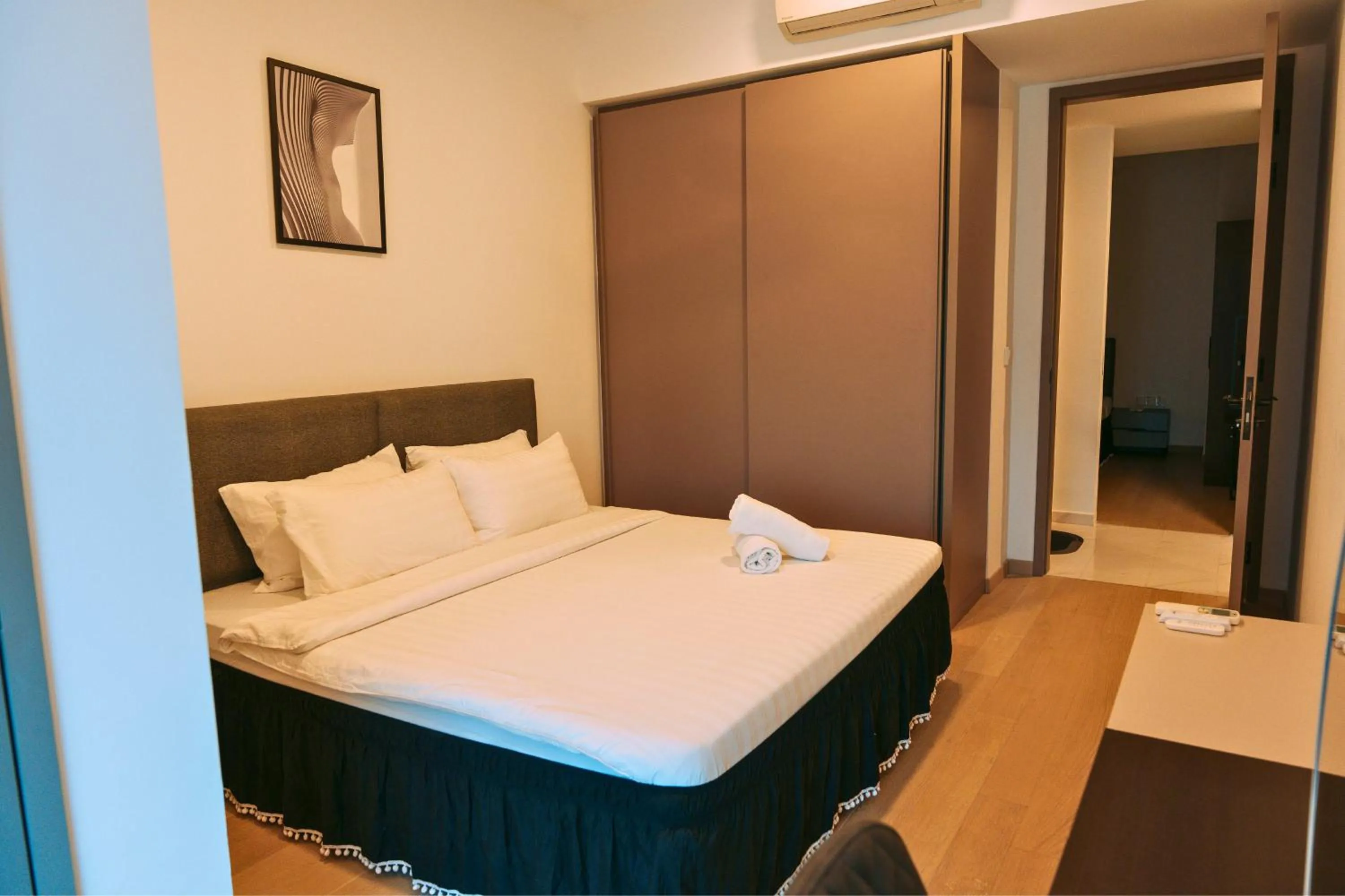 Bed in Eaton Residence Yemala