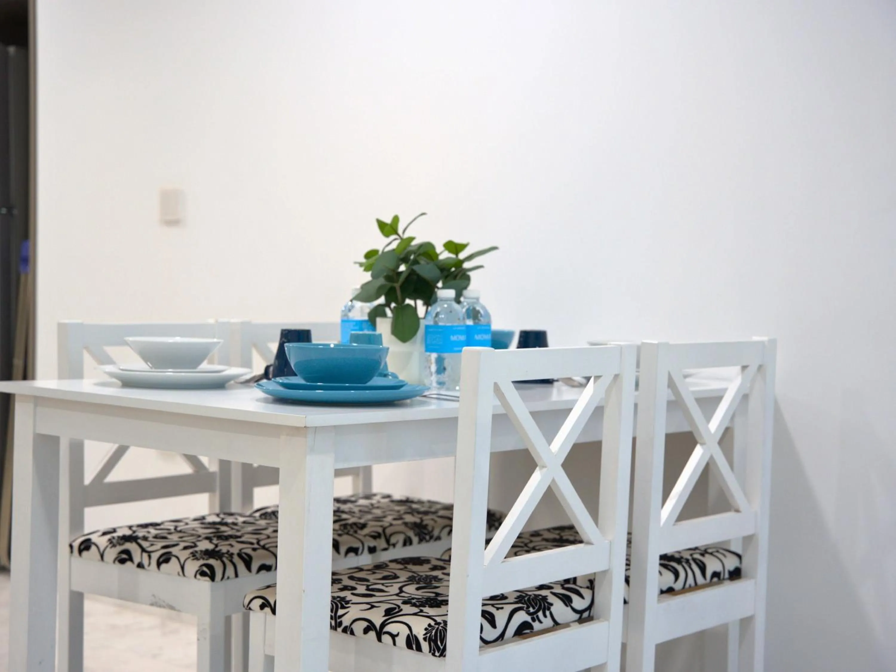 Seating area in Eaton Residence Yemala