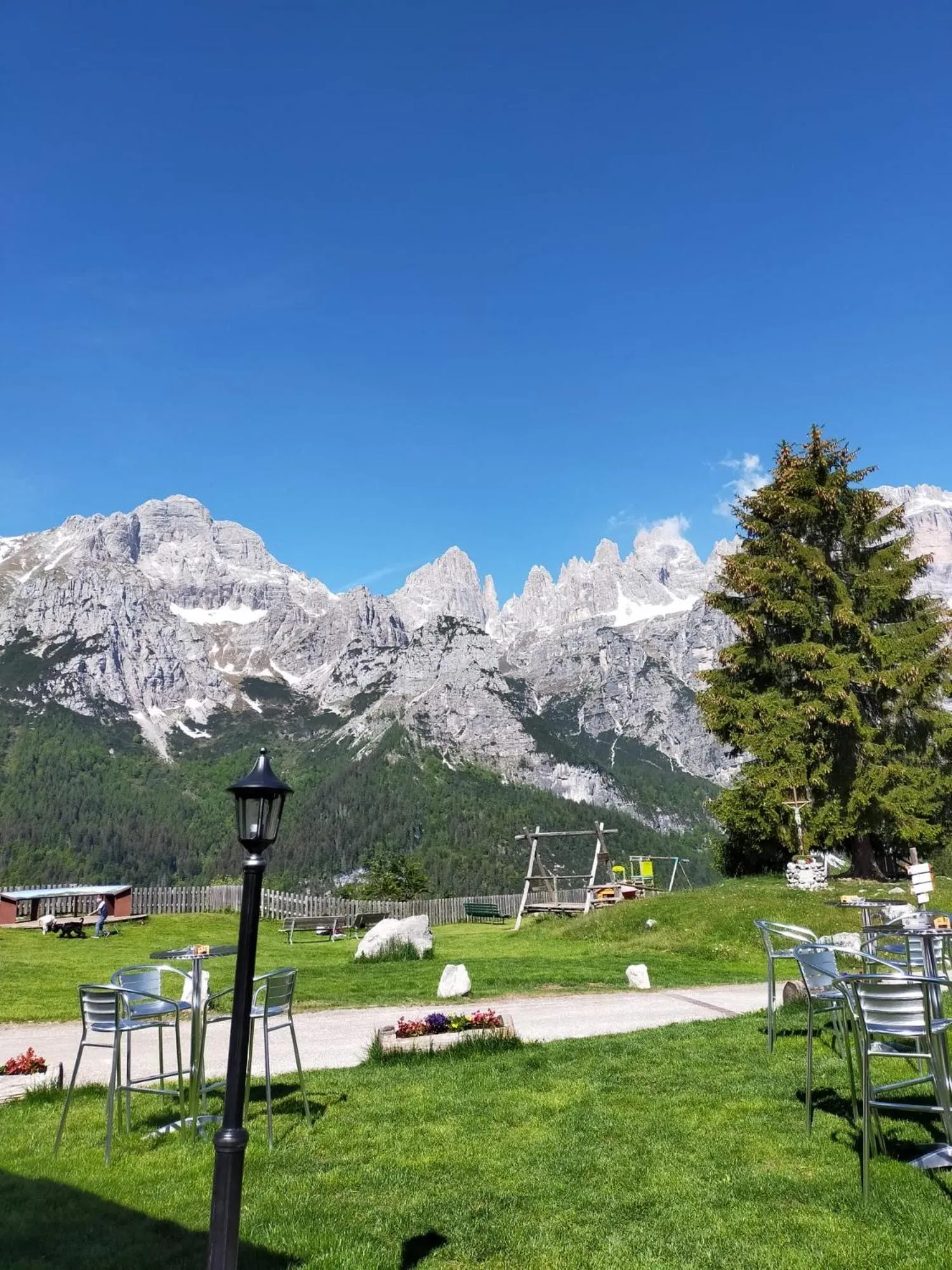 Garden in Rifugio La Montanara