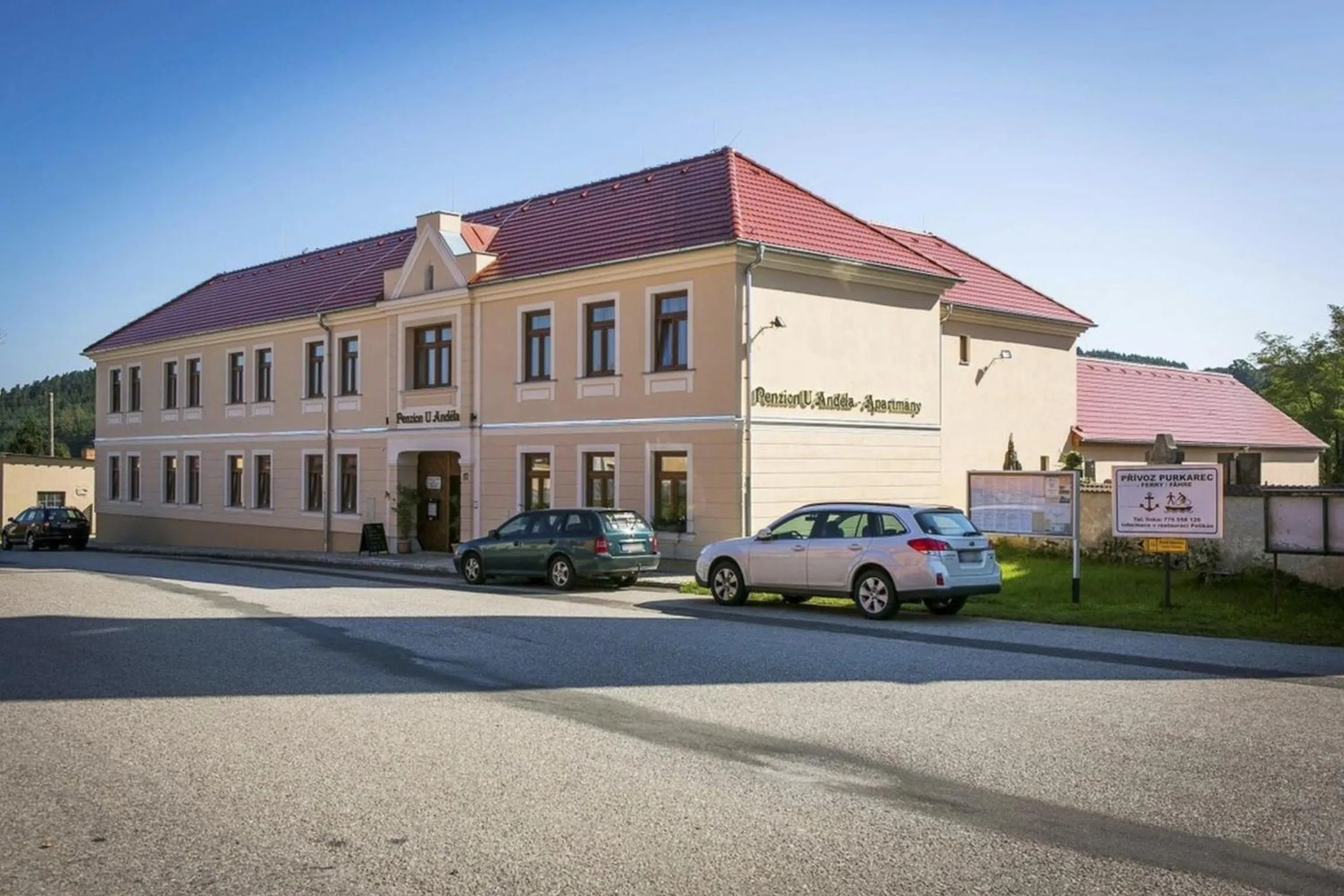Facade/entrance in Apartmány U Anděla