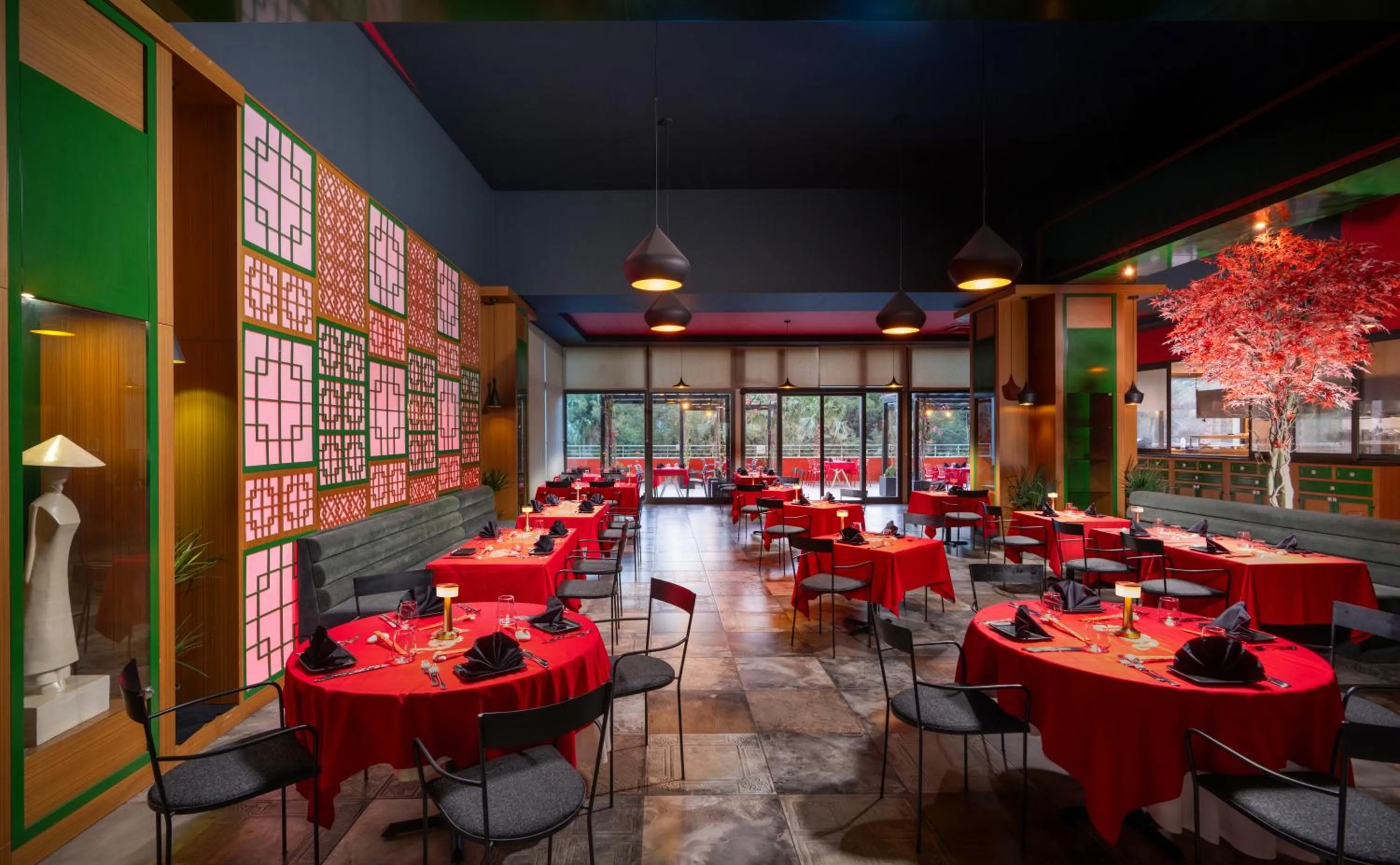 Restaurant/places to eat in Liberty Kuşadası