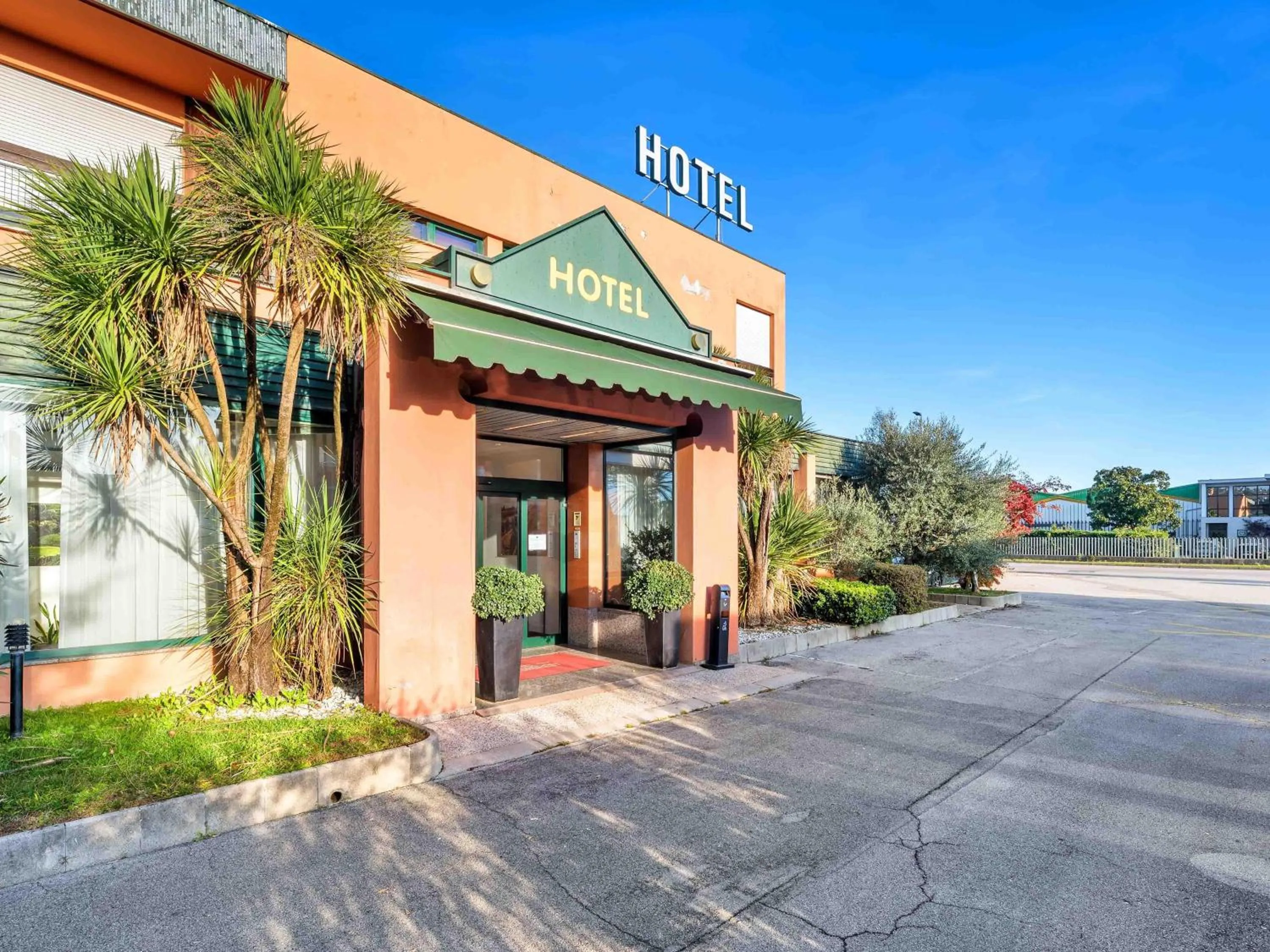 Property building in B&B HOTEL Eurorest Conegliano