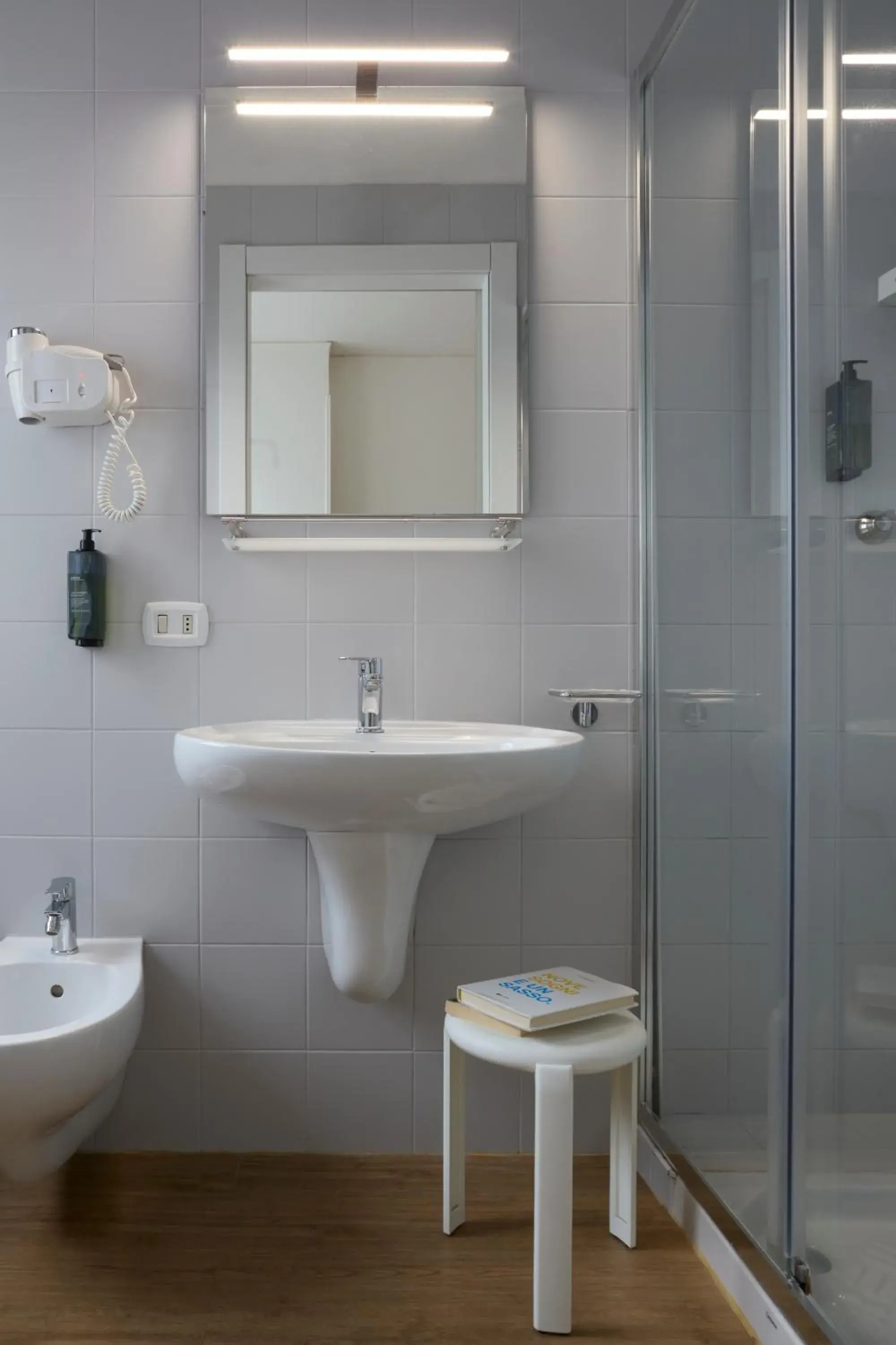 Bathroom in Hotel Eurorest Bathroom in Hotel Eurorest