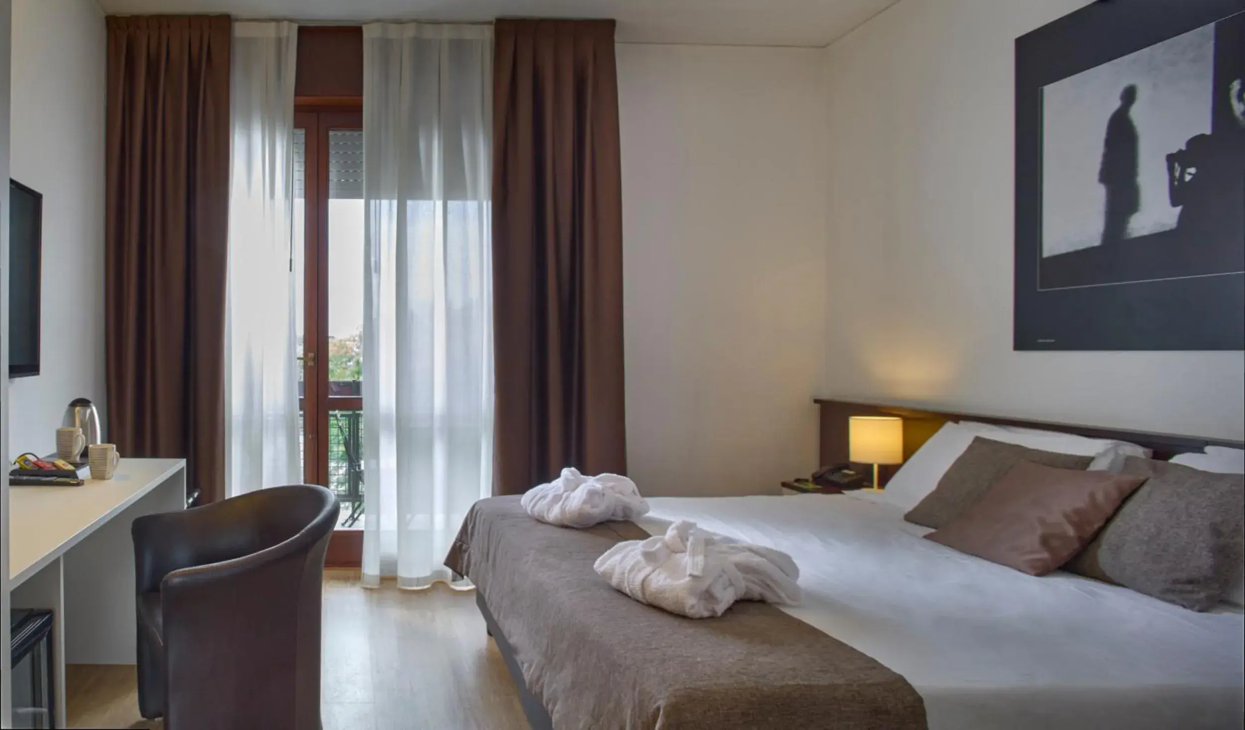 Bedroom, Bed in Hotel Eurorest Bedroom, Bed in Hotel Eurorest