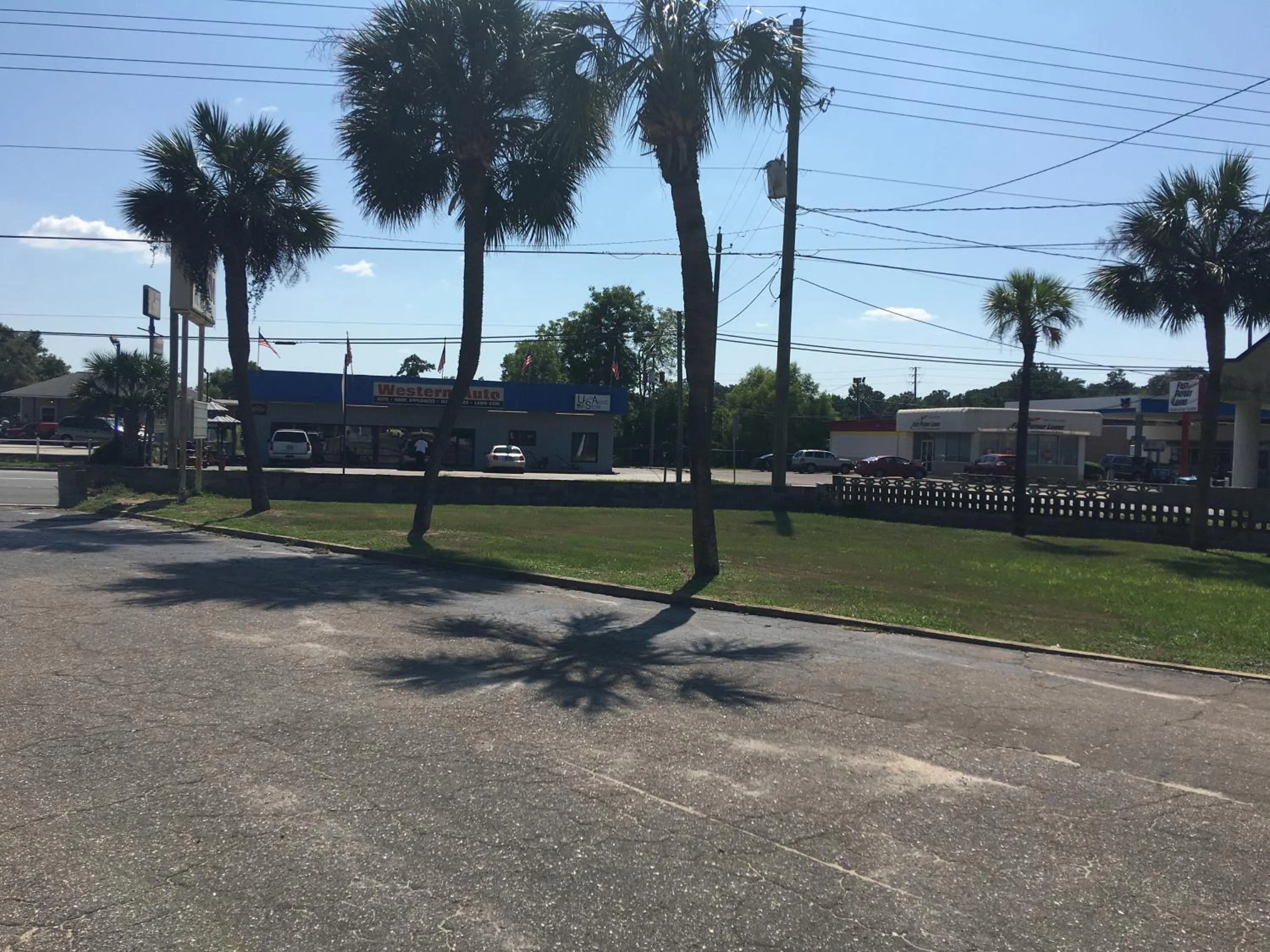 Garden in Best Value Inn Motel Sandusky