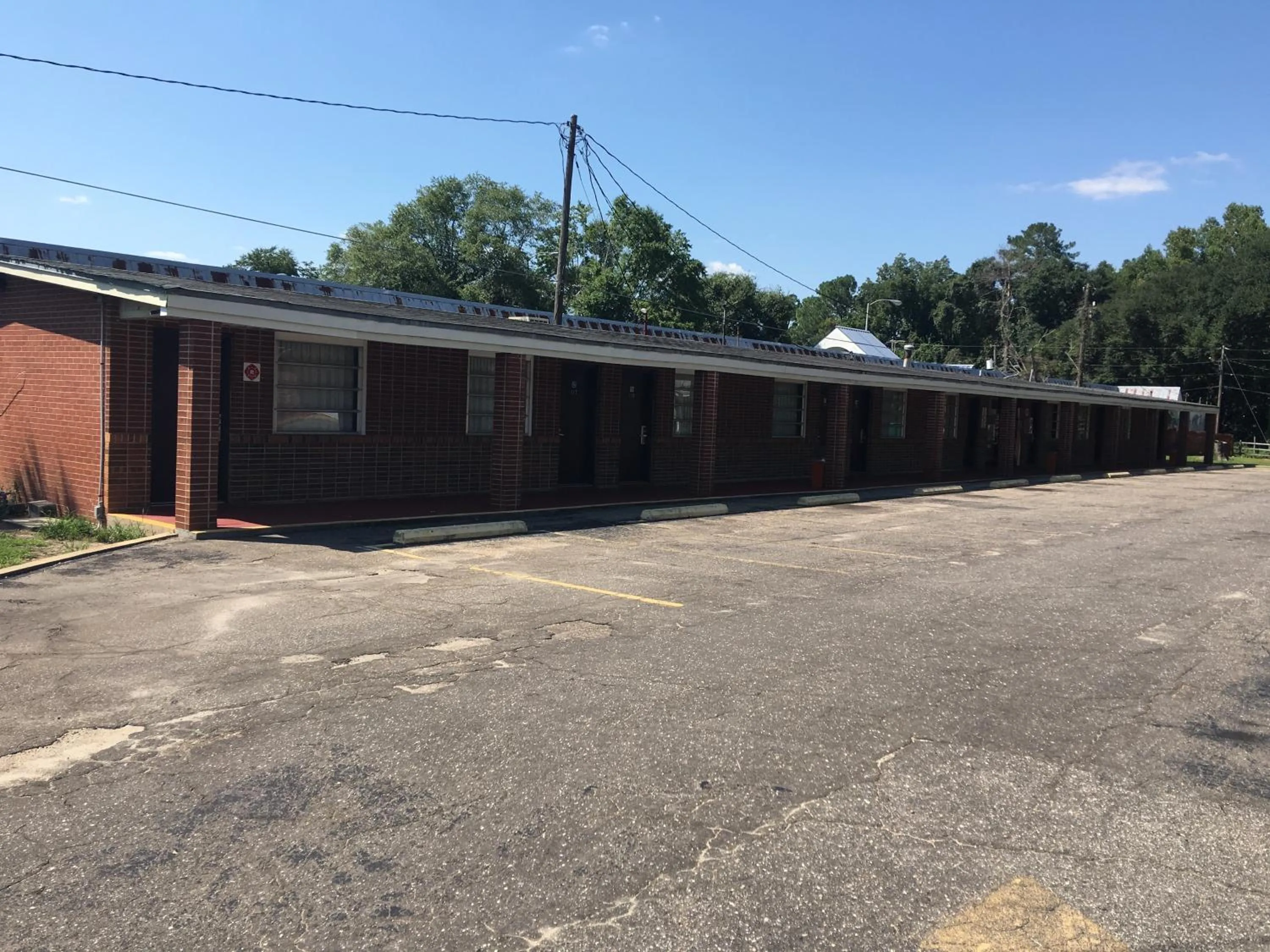 Property building in Best Value Inn Motel Sandusky
