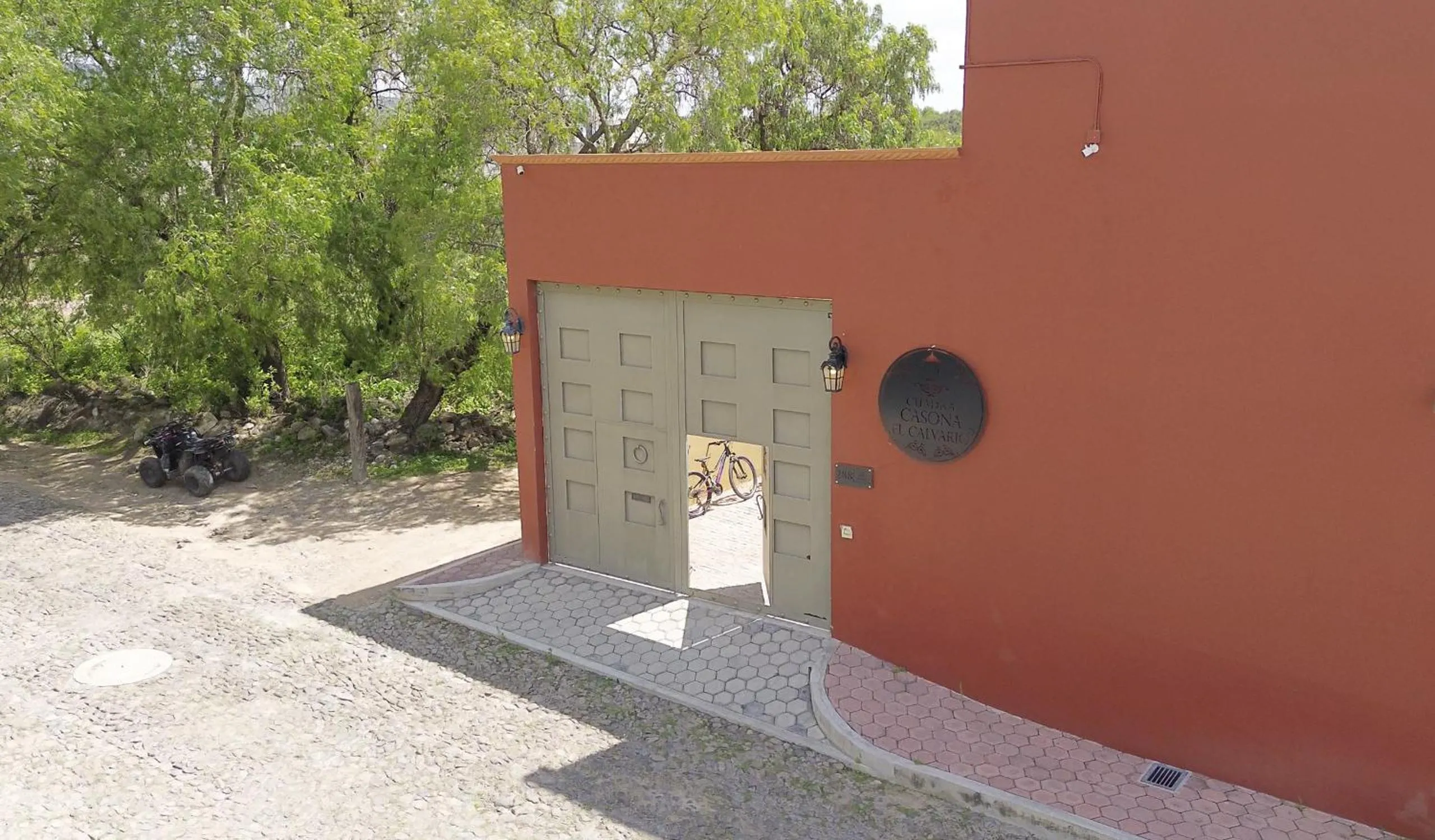 Property building in Cuadra Casona el Calvario