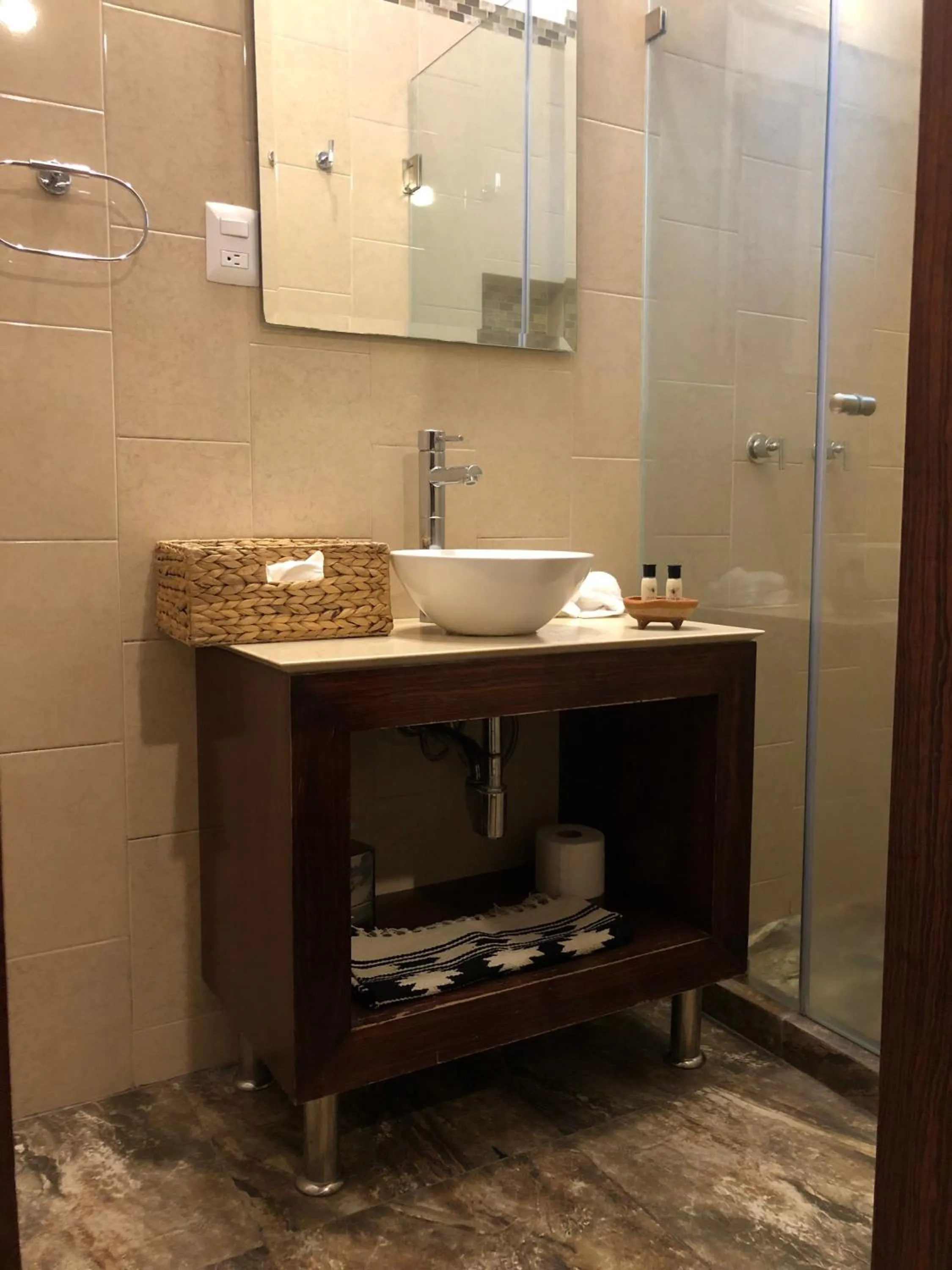 Shower in Cuadra Casona el Calvario