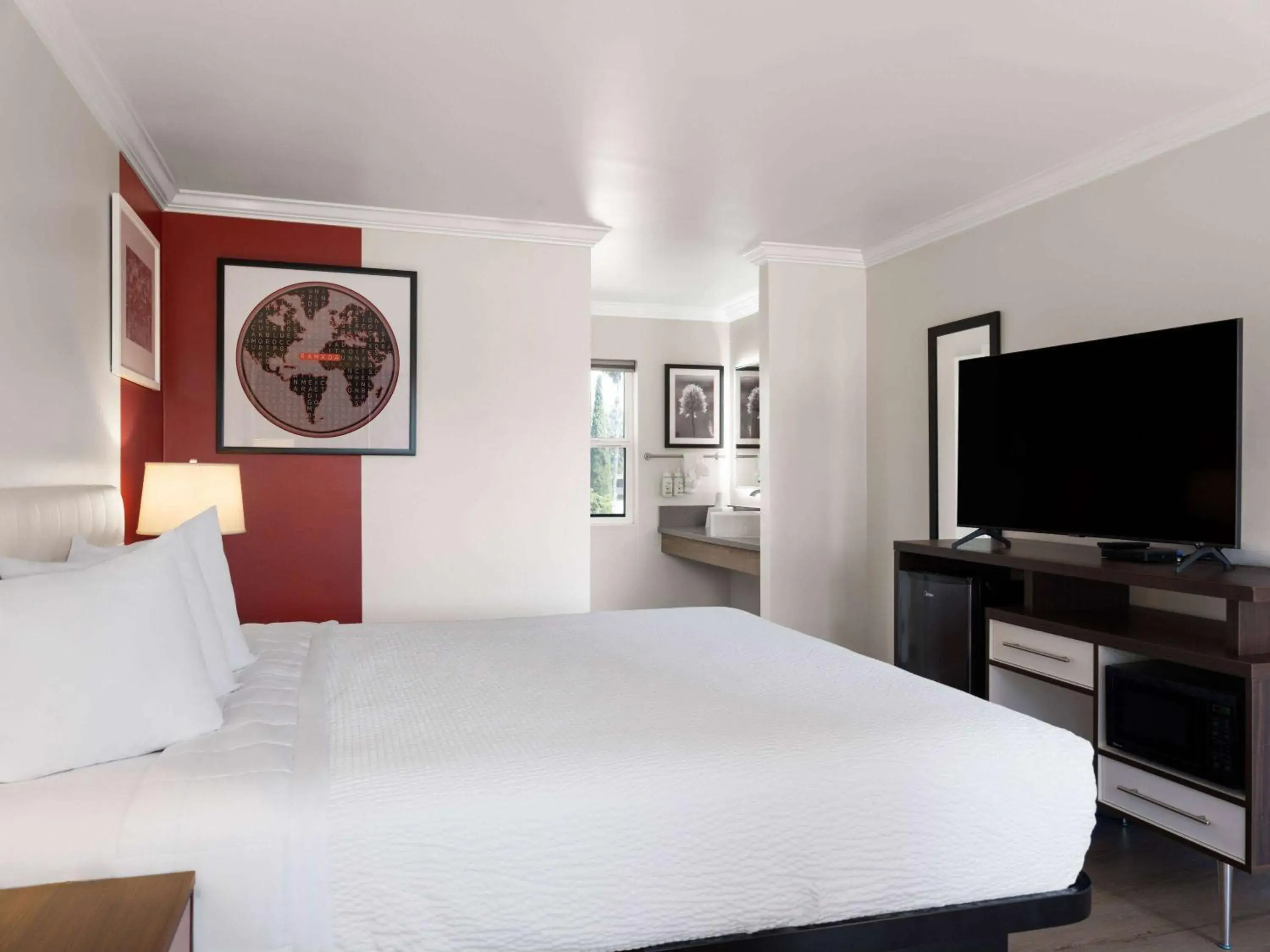 Bed in Ramada by Wyndham San Diego Poway Miramar Bed in Ramada by Wyndham San Diego Poway Miramar