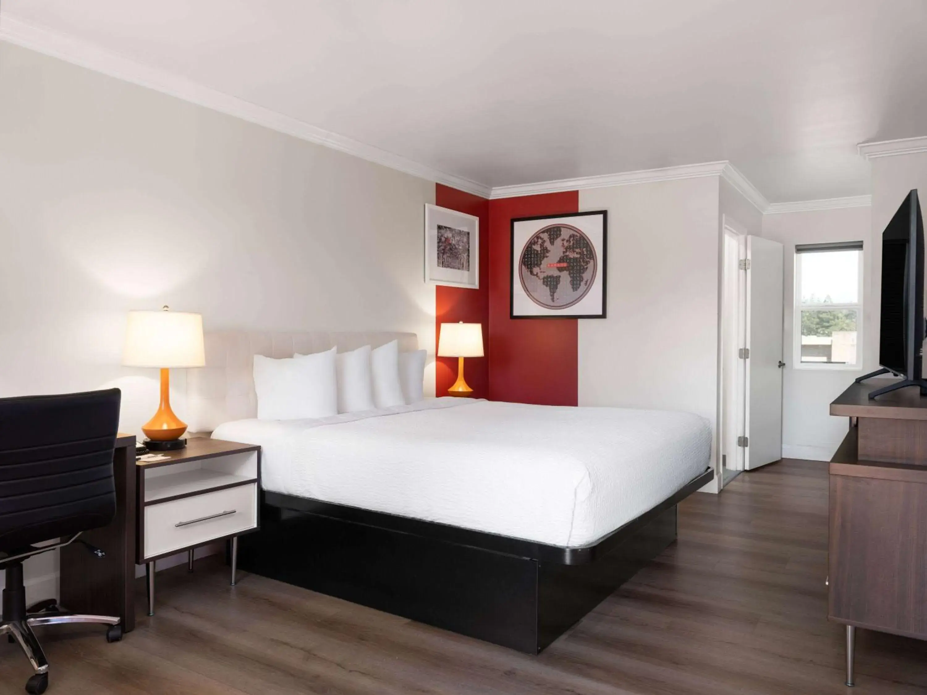 Bed in Ramada by Wyndham San Diego Poway Miramar Bed in Ramada by Wyndham San Diego Poway Miramar