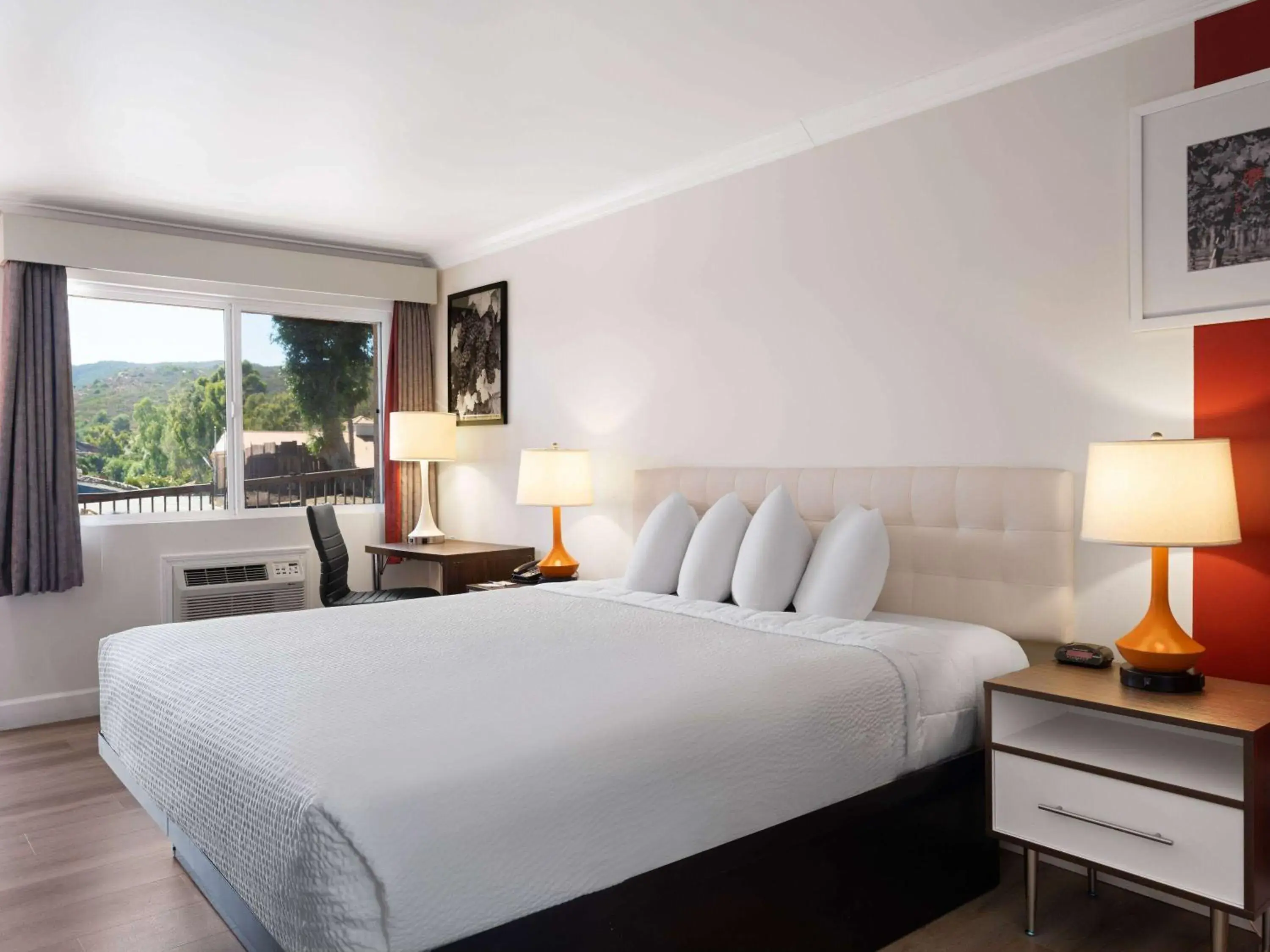 Bed in Ramada by Wyndham San Diego Poway Miramar Bed in Ramada by Wyndham San Diego Poway Miramar