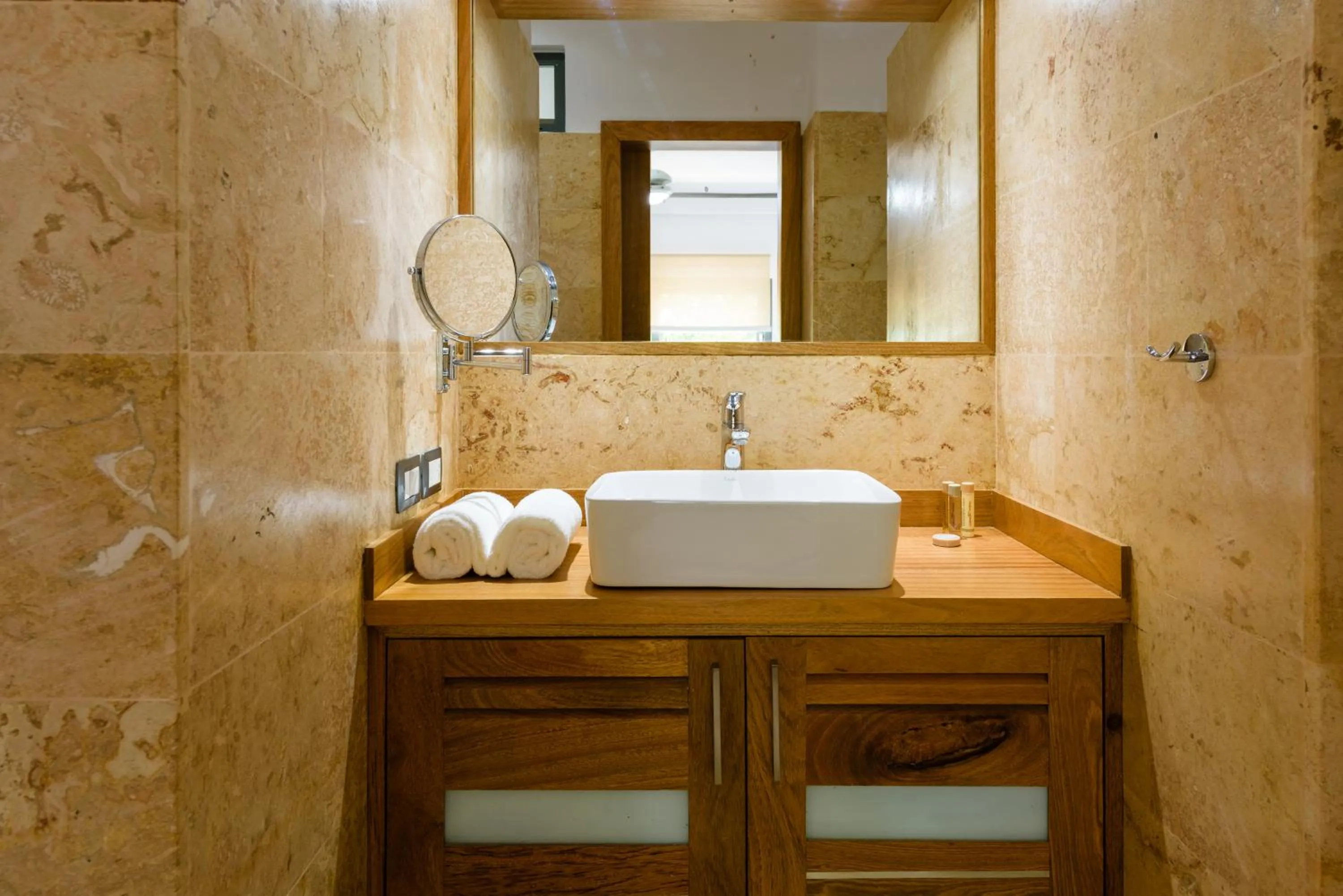 Bathroom in Aligio Apart-hotel & Spa - Las Terrenas