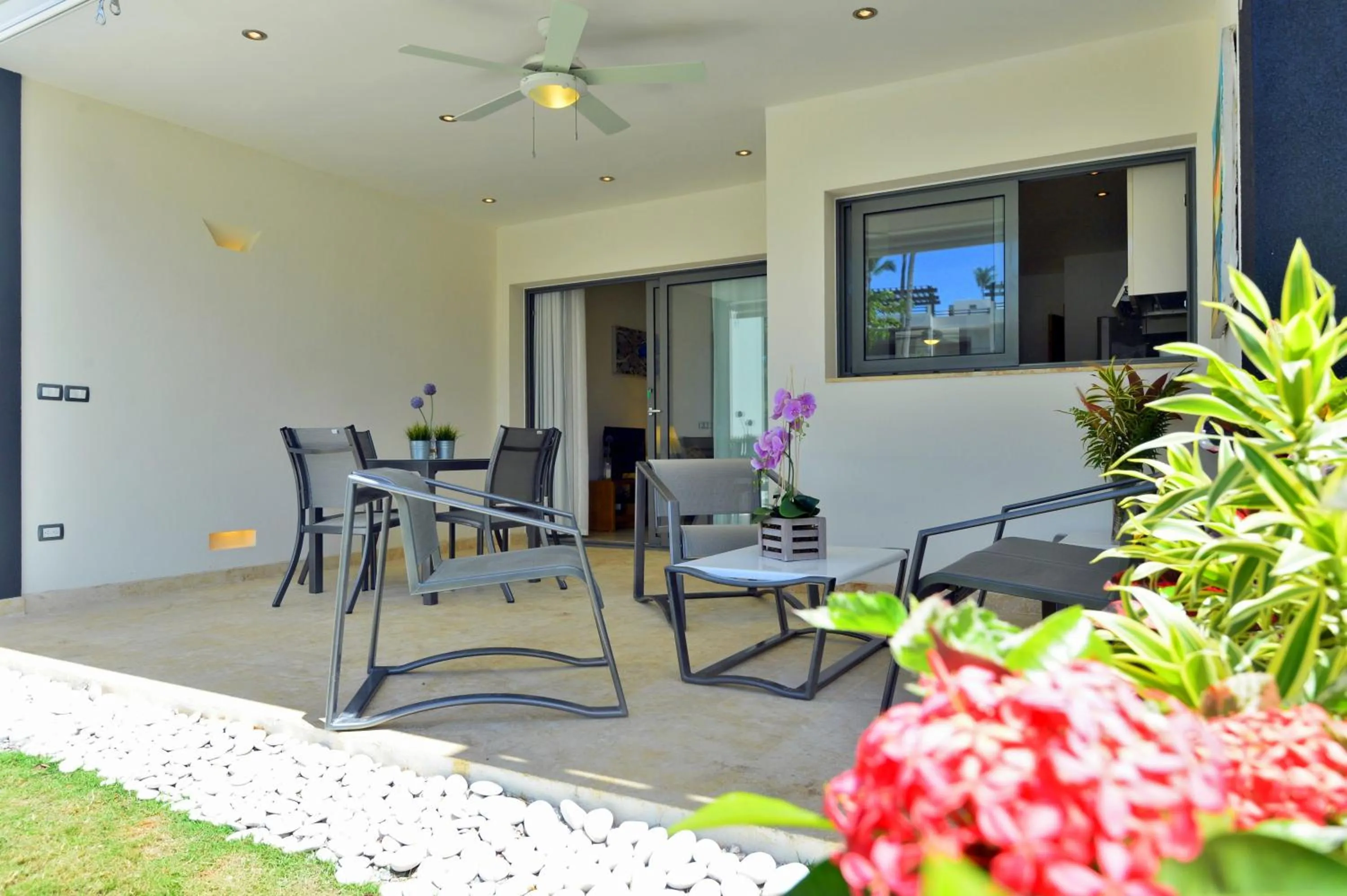 Balcony/Terrace in Aligio Apart-hotel & Spa - Las Terrenas