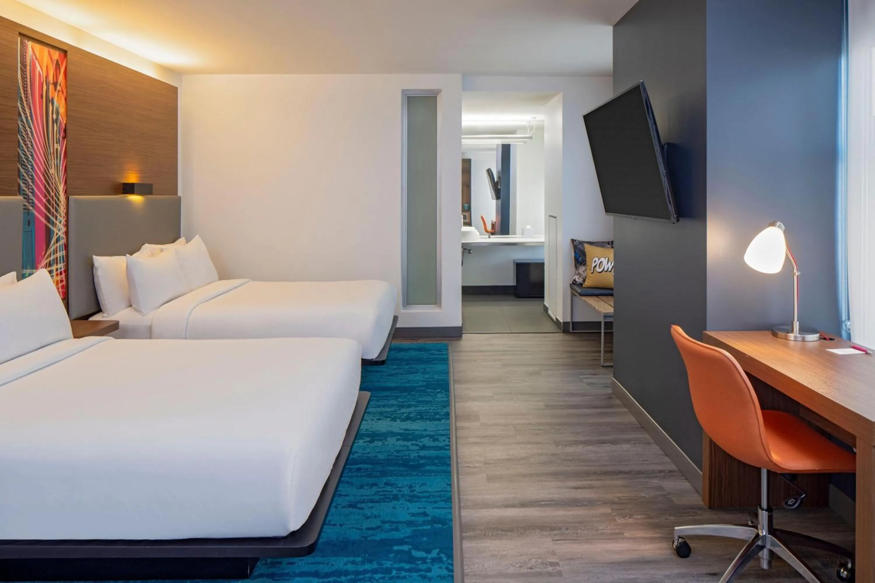 Photo of the whole room, Bed in Aloft New Orleans Downtown